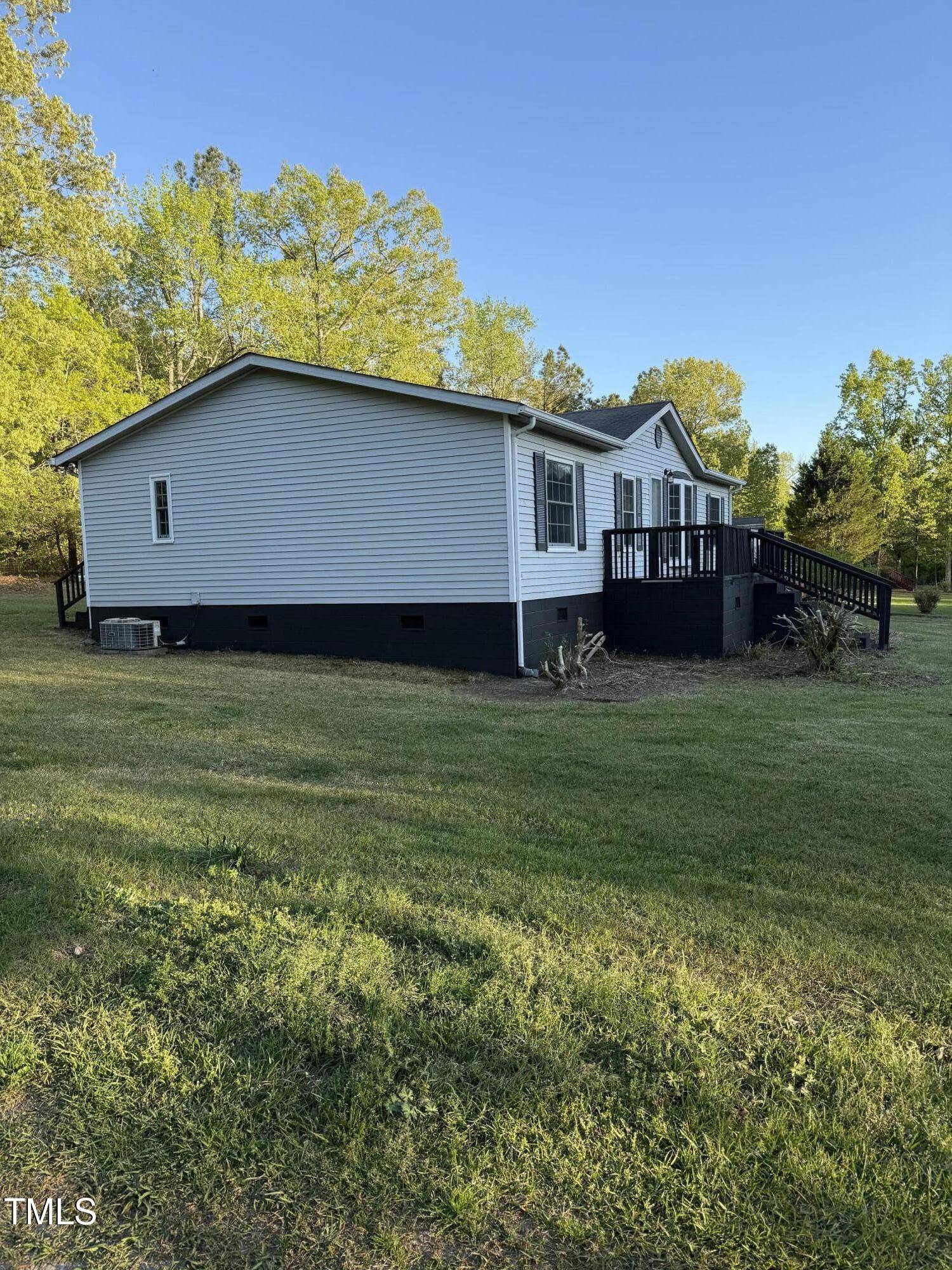 Roanoke Rapids, NC 27870,129 Davie Wood Drive