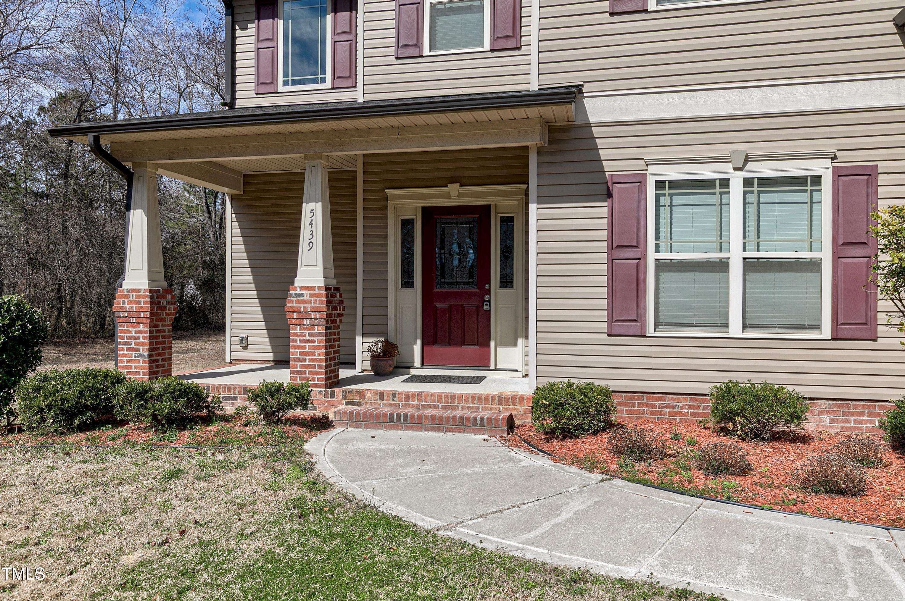 Fuquay Varina, NC 27526,5439 Cokesbury Road