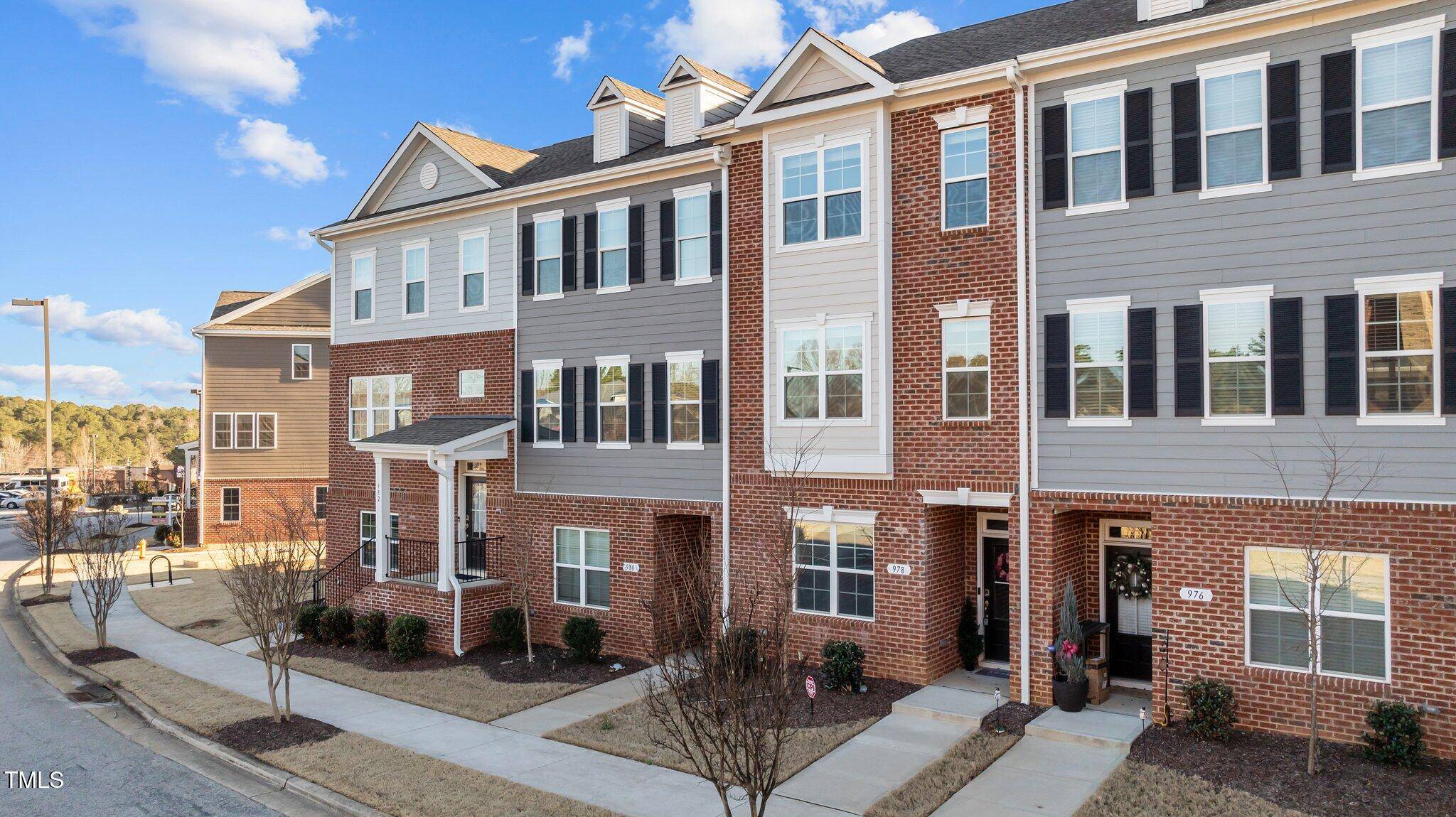 Wake Forest, NC 27587,978 Gateway Commons Circle
