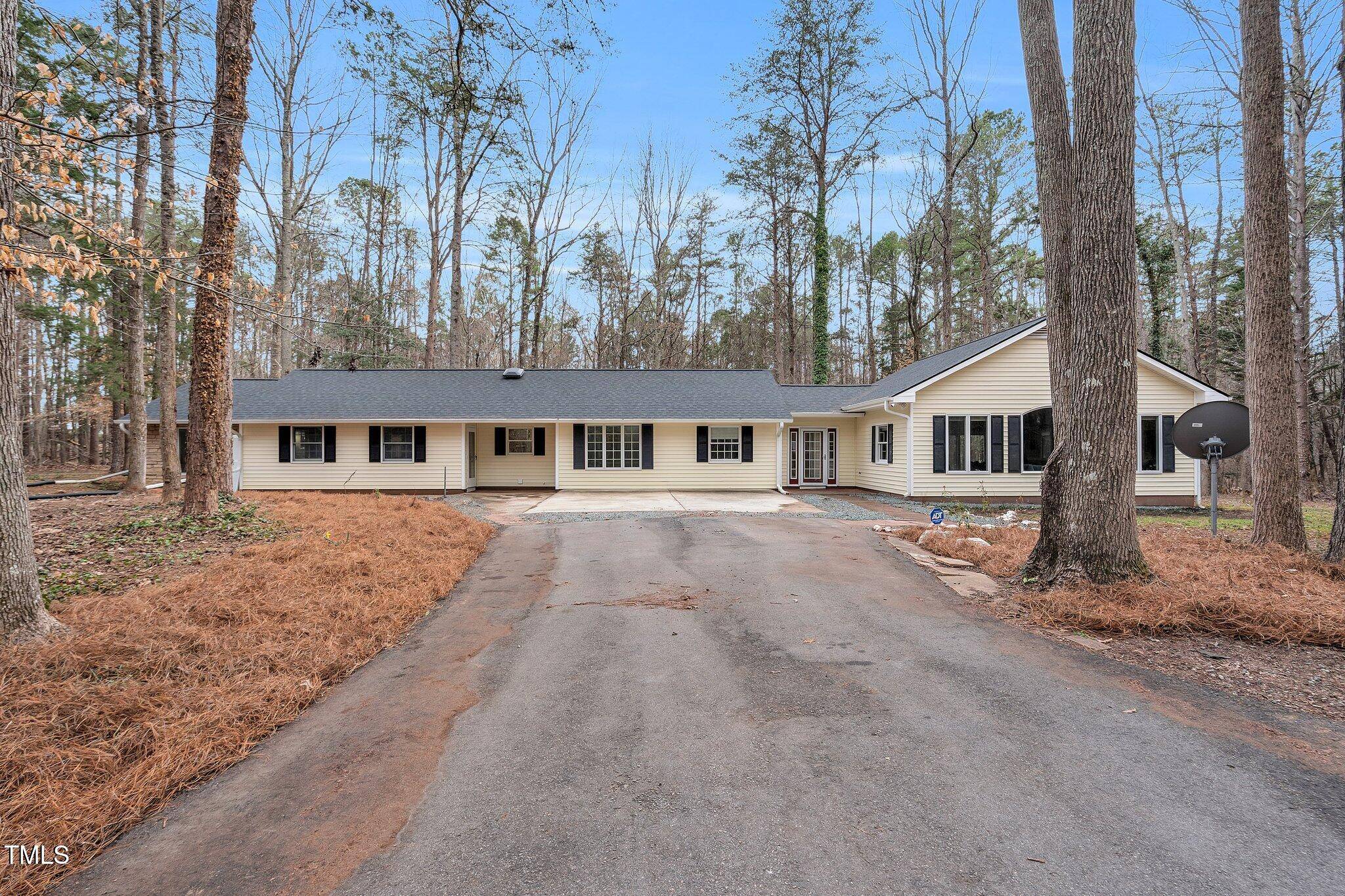 Chapel Hill, NC 27516,7214 Southern Trail