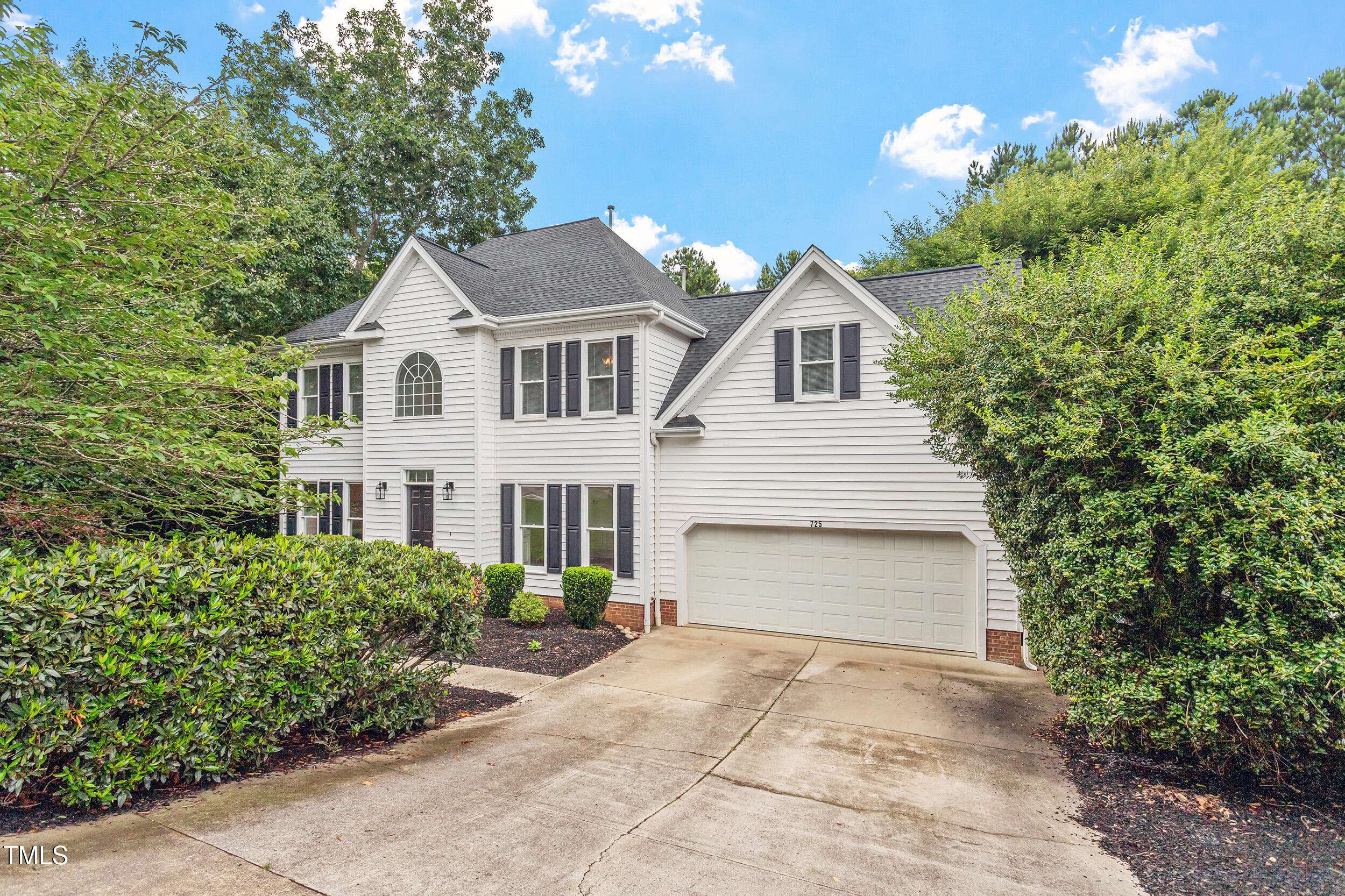 Holly Springs, NC 27540,725 Littleleaf Court