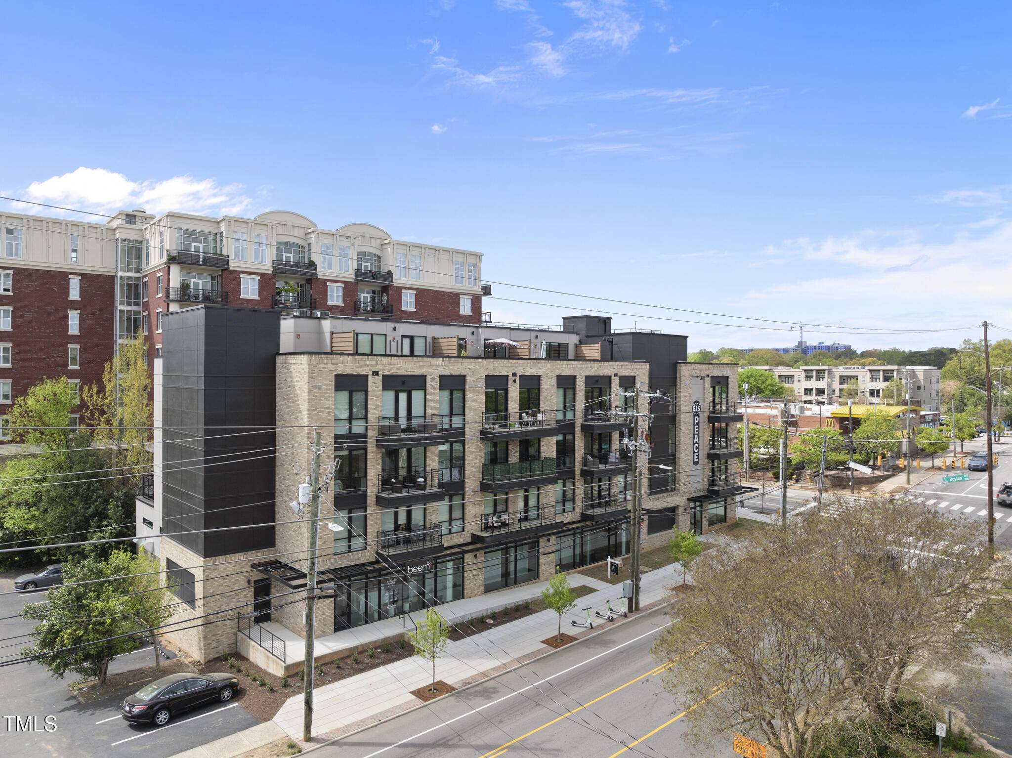 Raleigh, NC 27605,615 W Peace Street #301