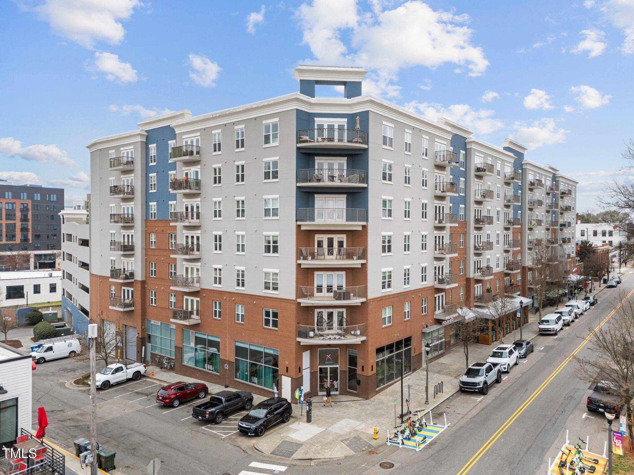 Raleigh, NC 27603,222 Glenwood Avenue #608