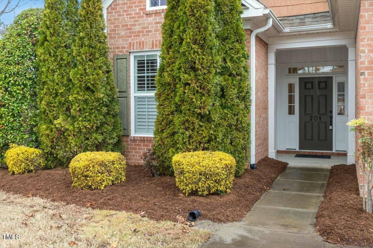 Chapel Hill, NC 27517,201 Hales Wood Road