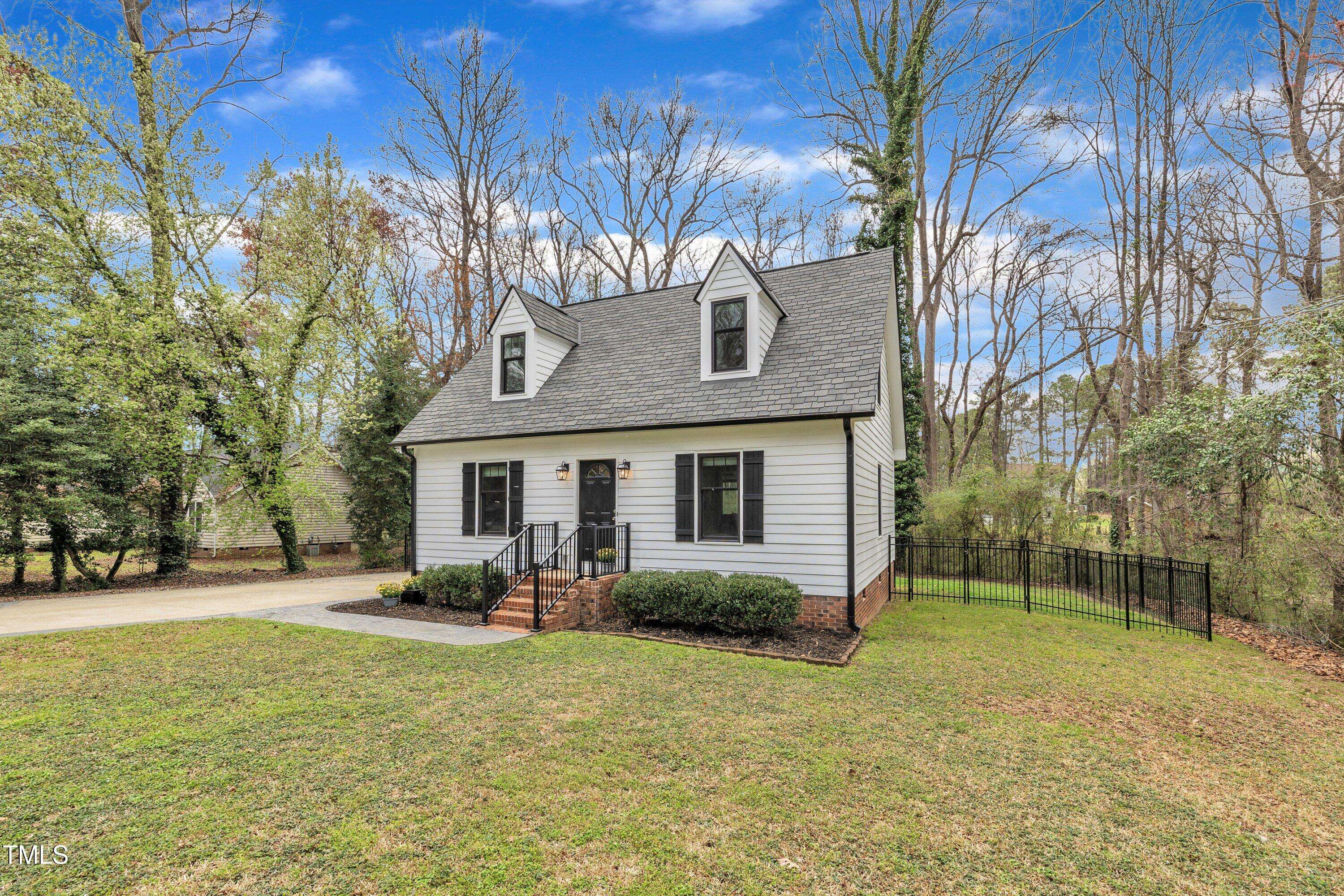 Fuquay Varina, NC 27526,305 Dickens Road
