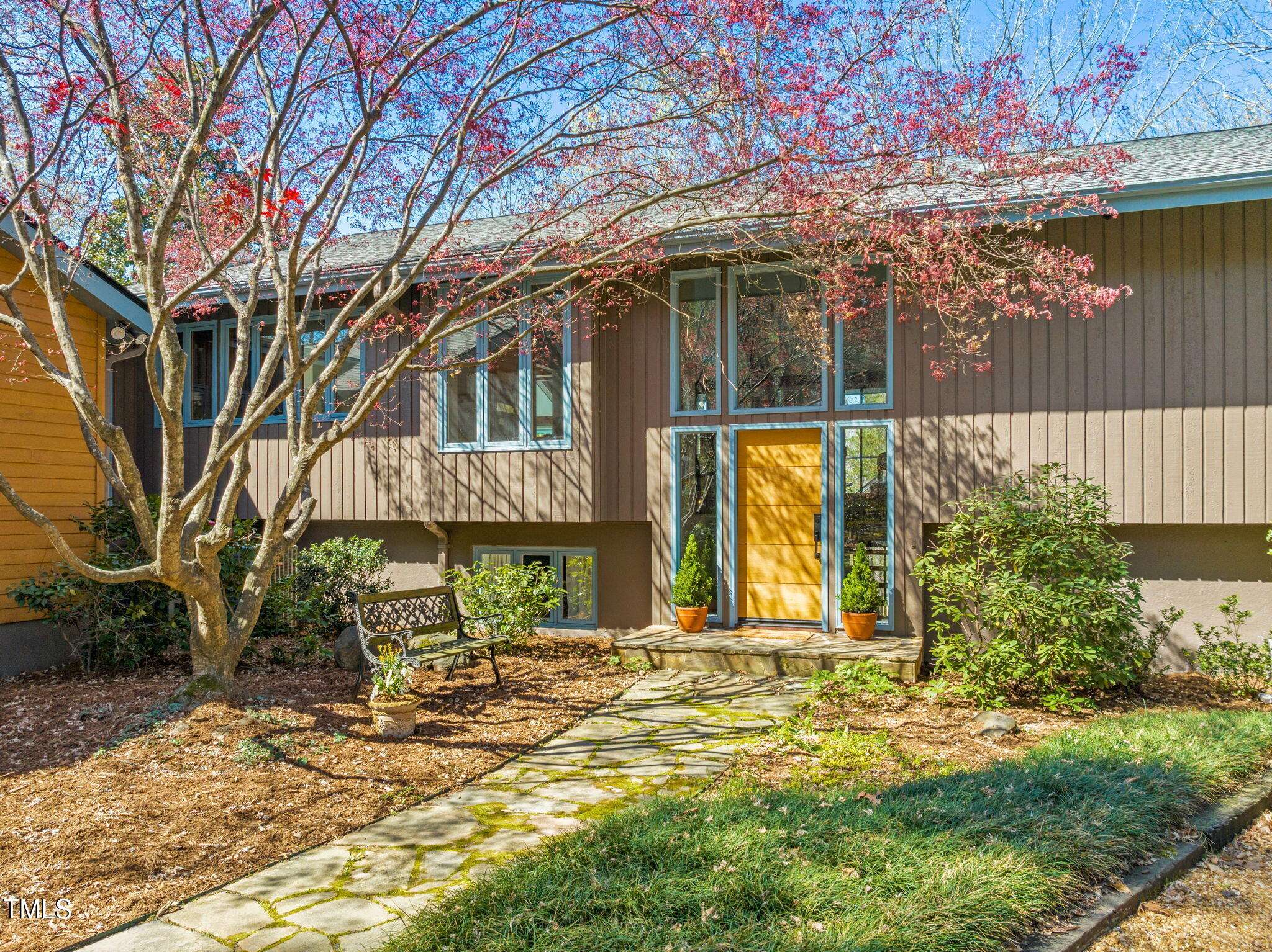 Chapel Hill, NC 27517,928 Pinehurst Drive