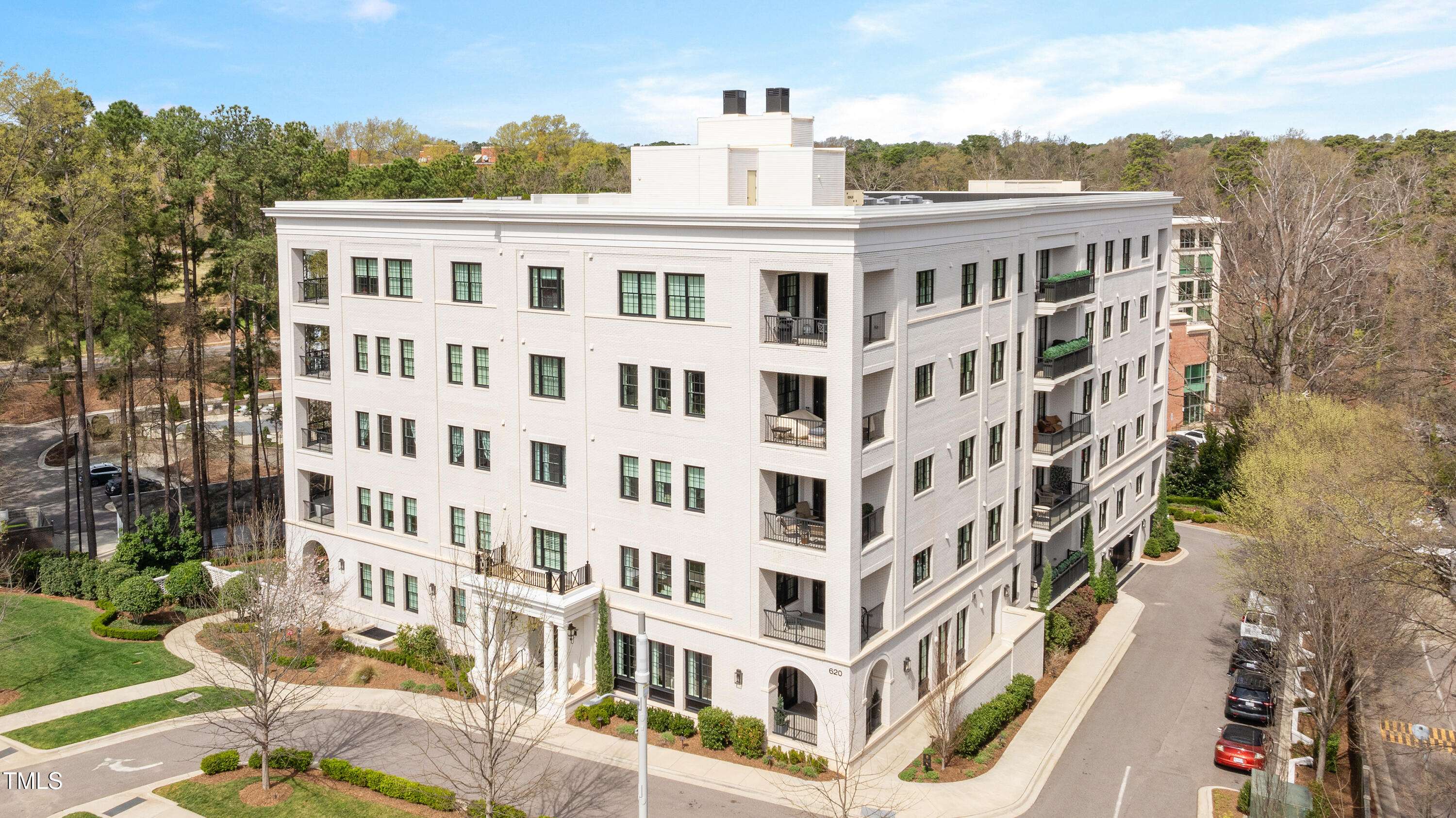 Raleigh, NC 27605,620 Wade Avenue #506