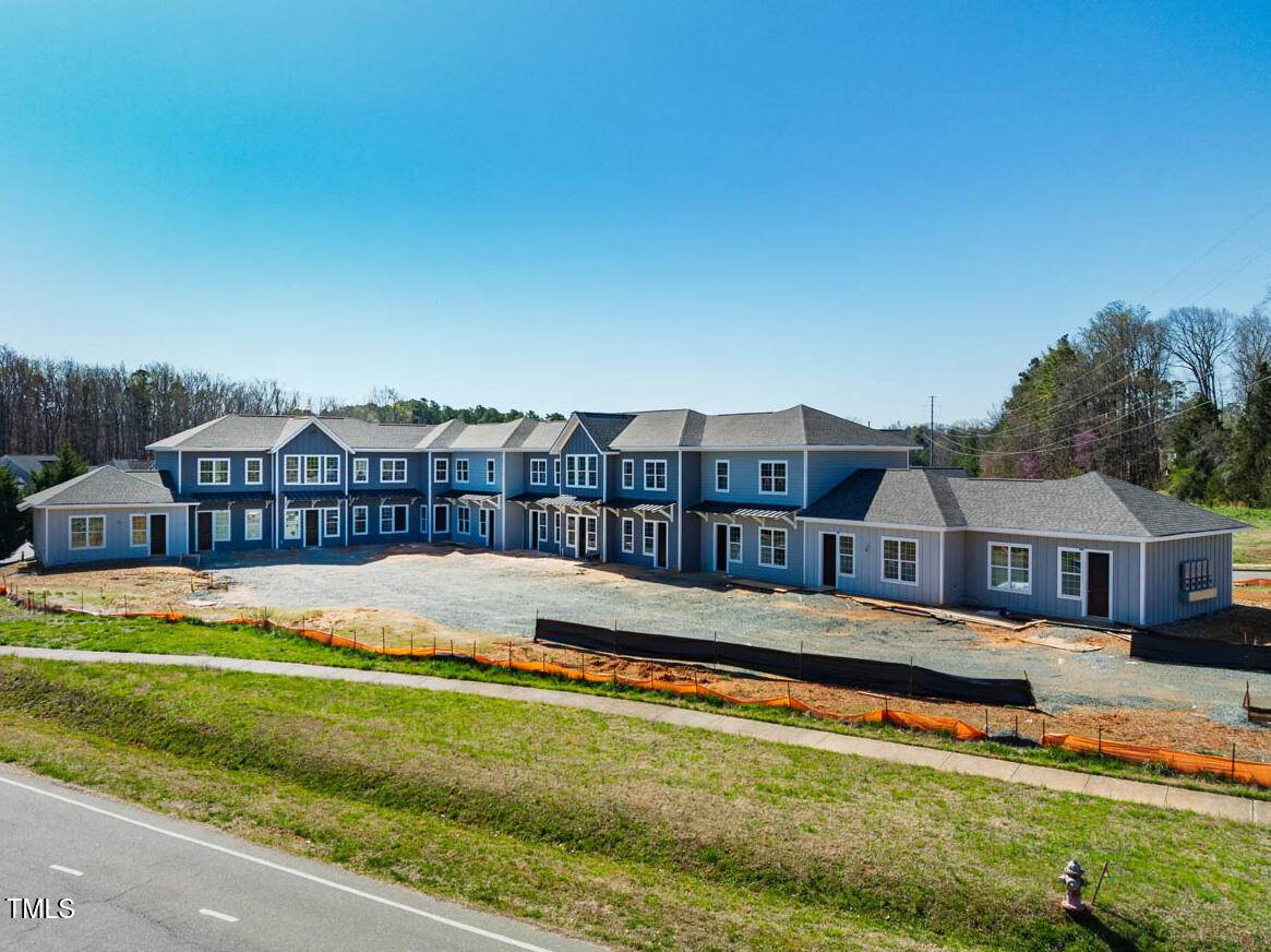 Chapel Hill, NC 27516,110 Bellamy Lane #203