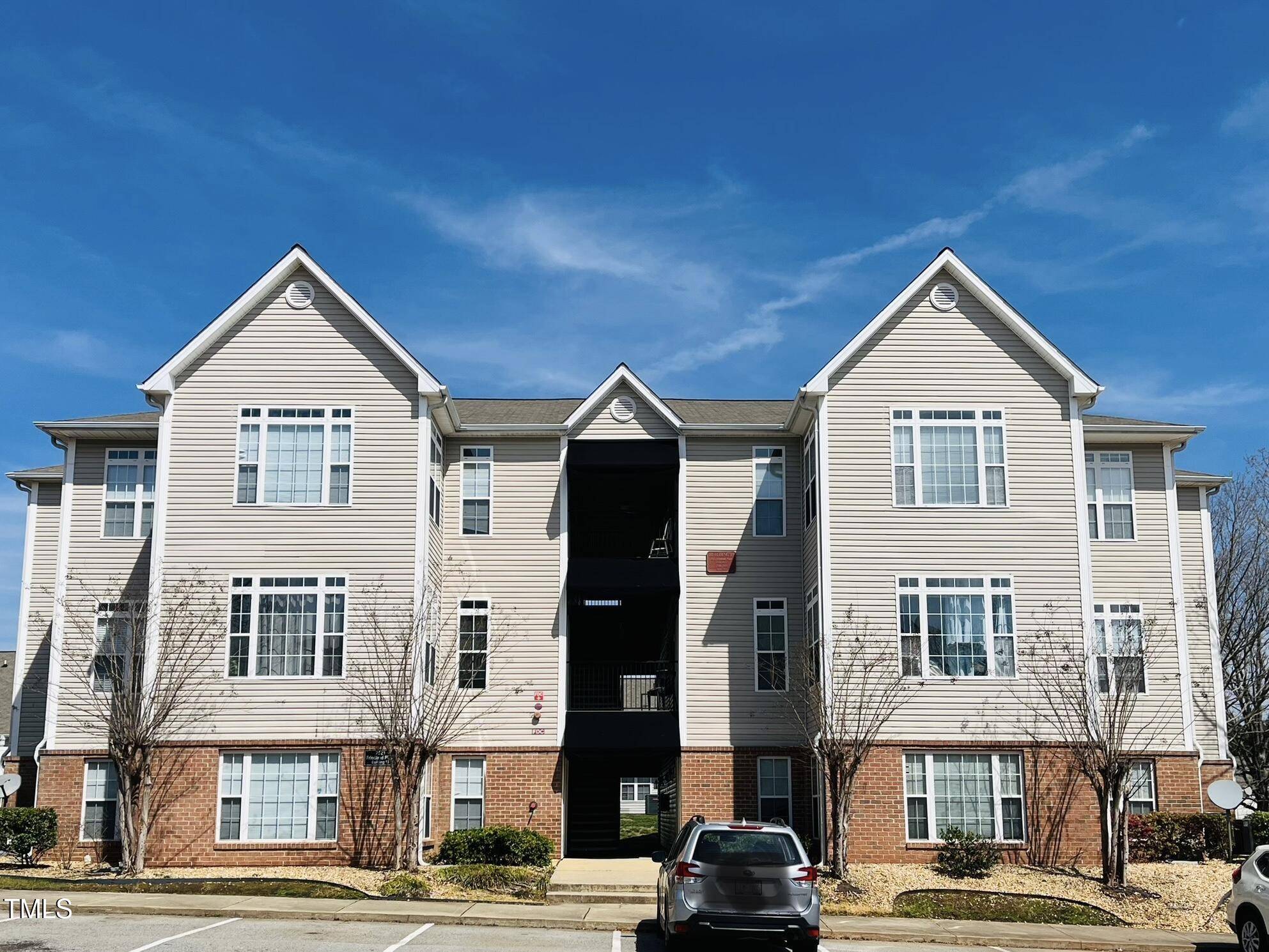 Raleigh, NC 27617,2521 Friedland Place #201