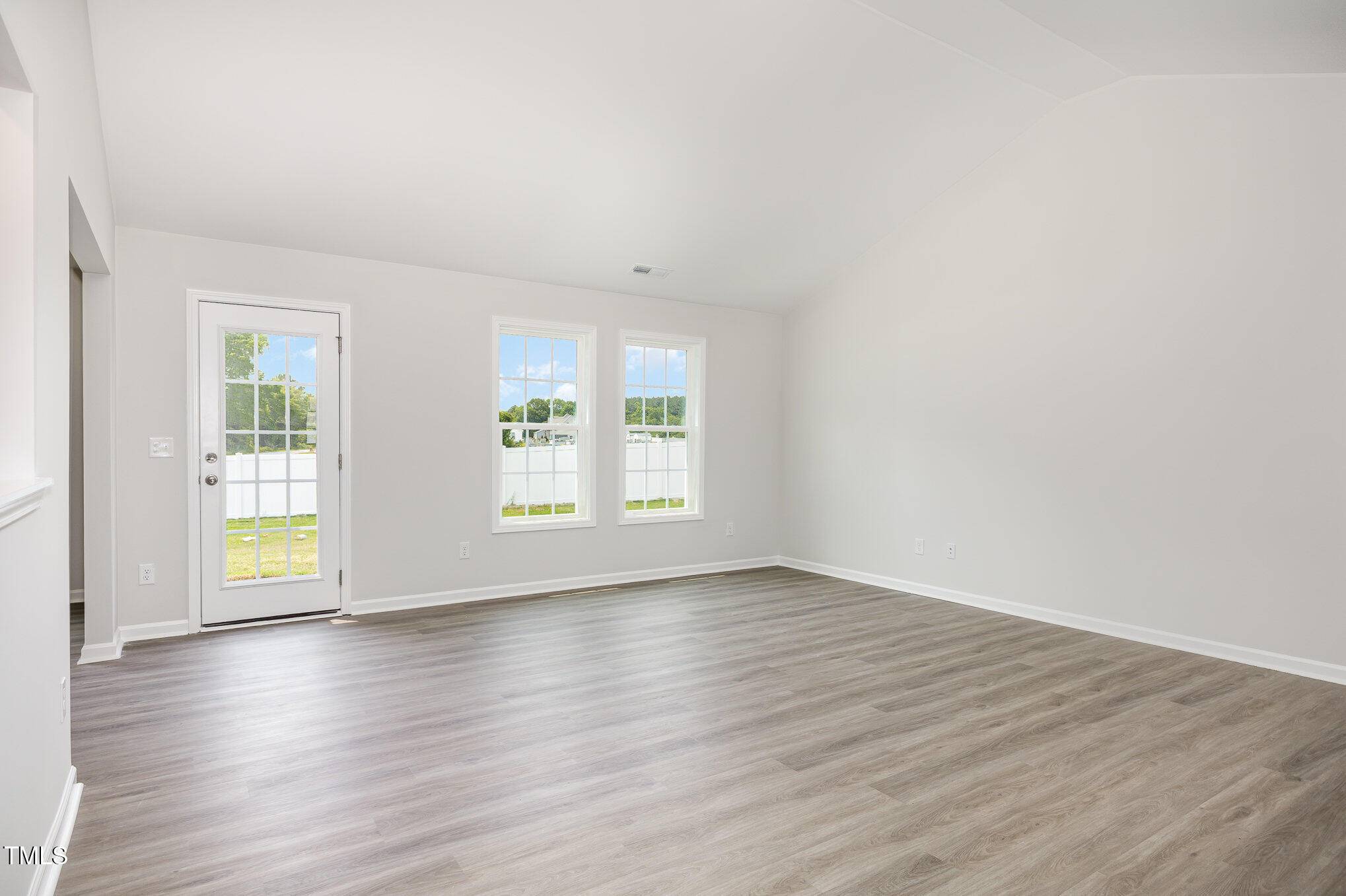 Selma, NC 27576,89 W Emily Gardens Drive