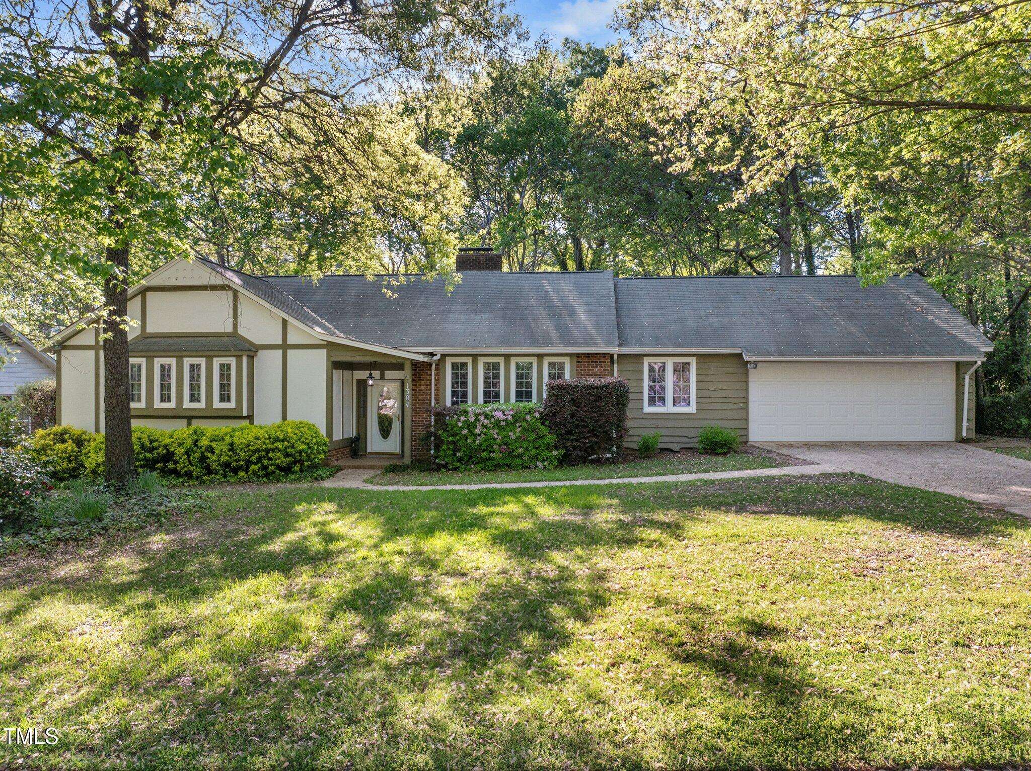 Raleigh, NC 27606,1304 Deboy Street