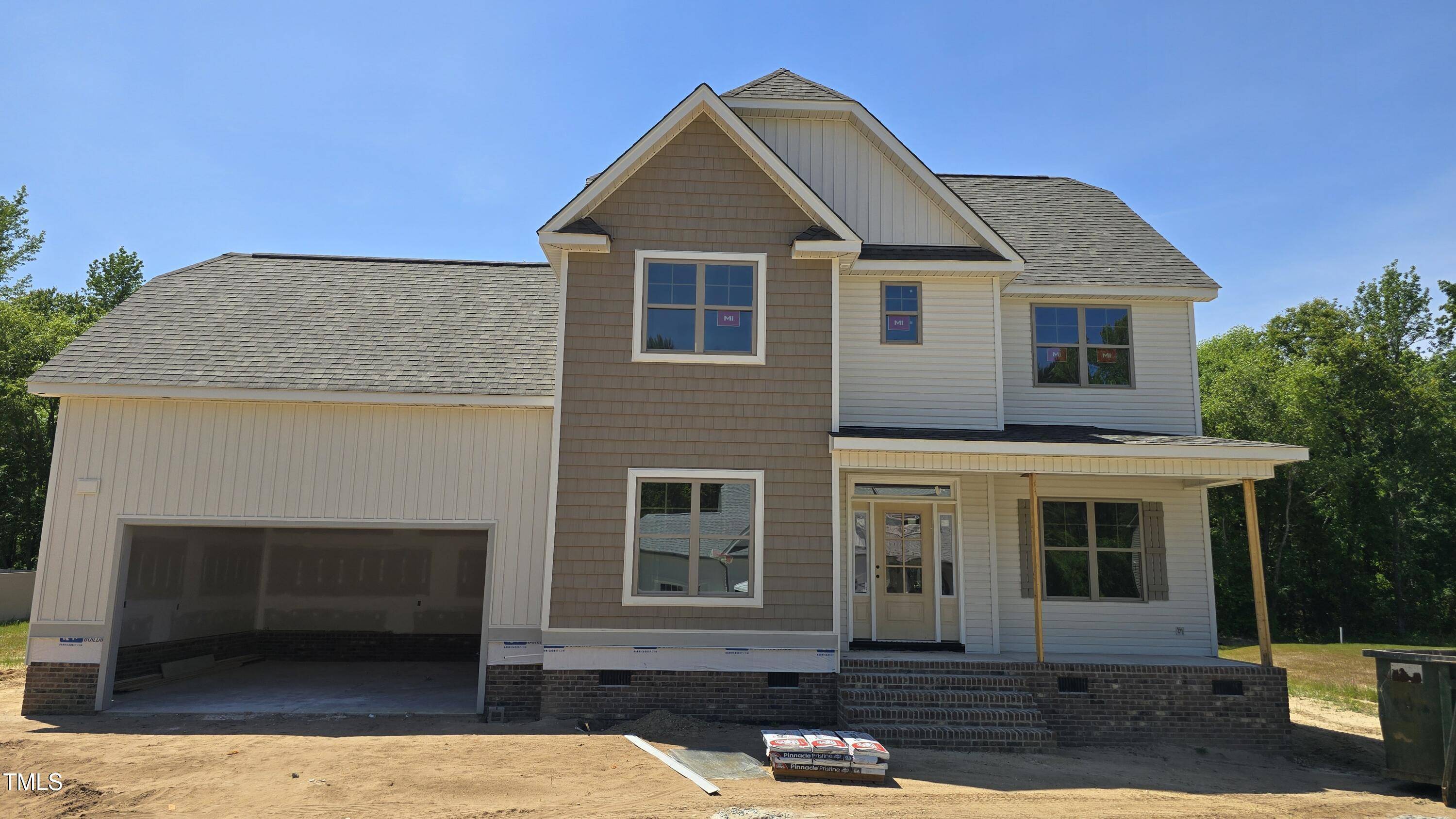 Four Oaks, NC 27524,317 Hampshire Court