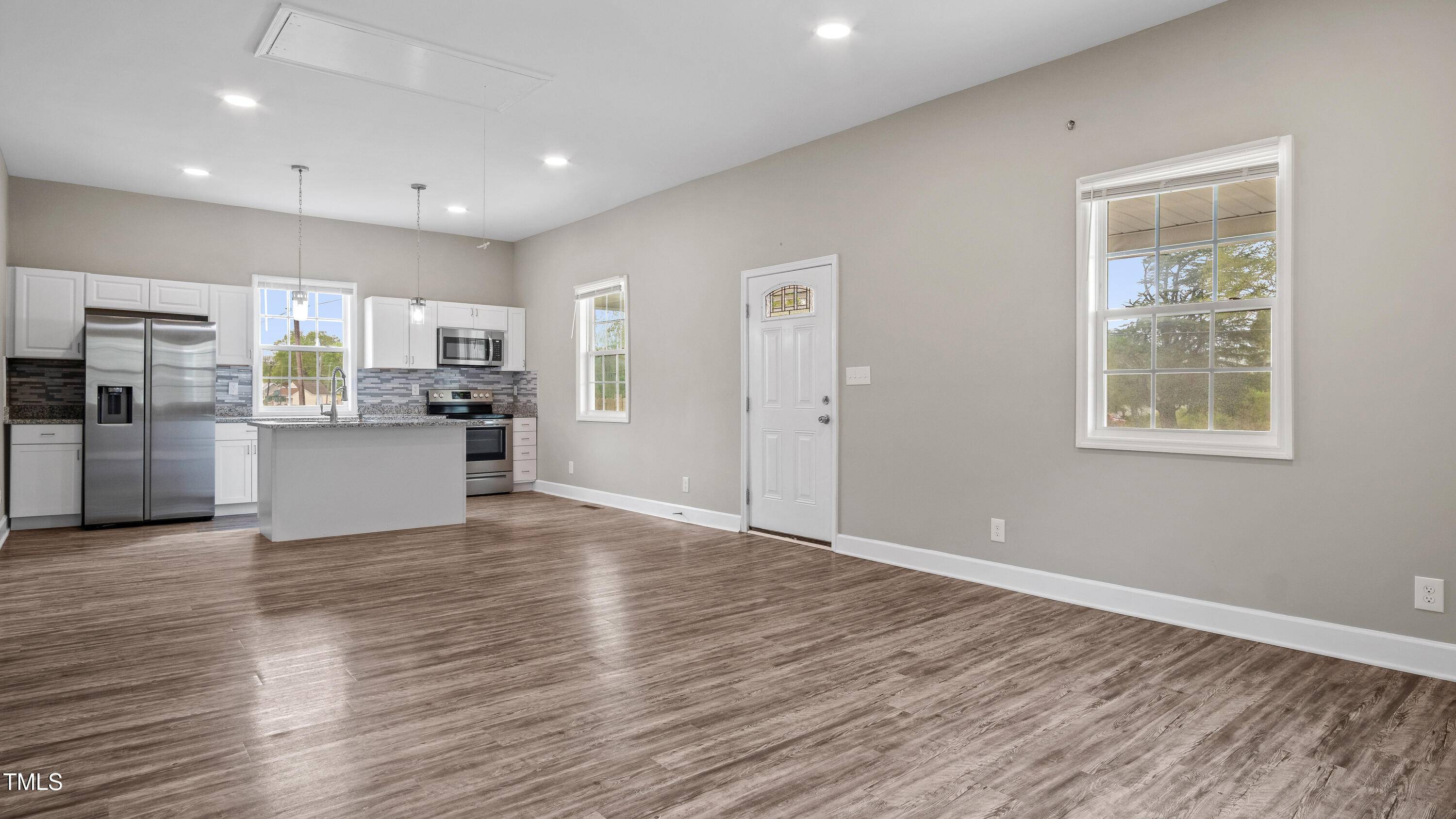 Henderson, NC 27536,1284 Railroad Street