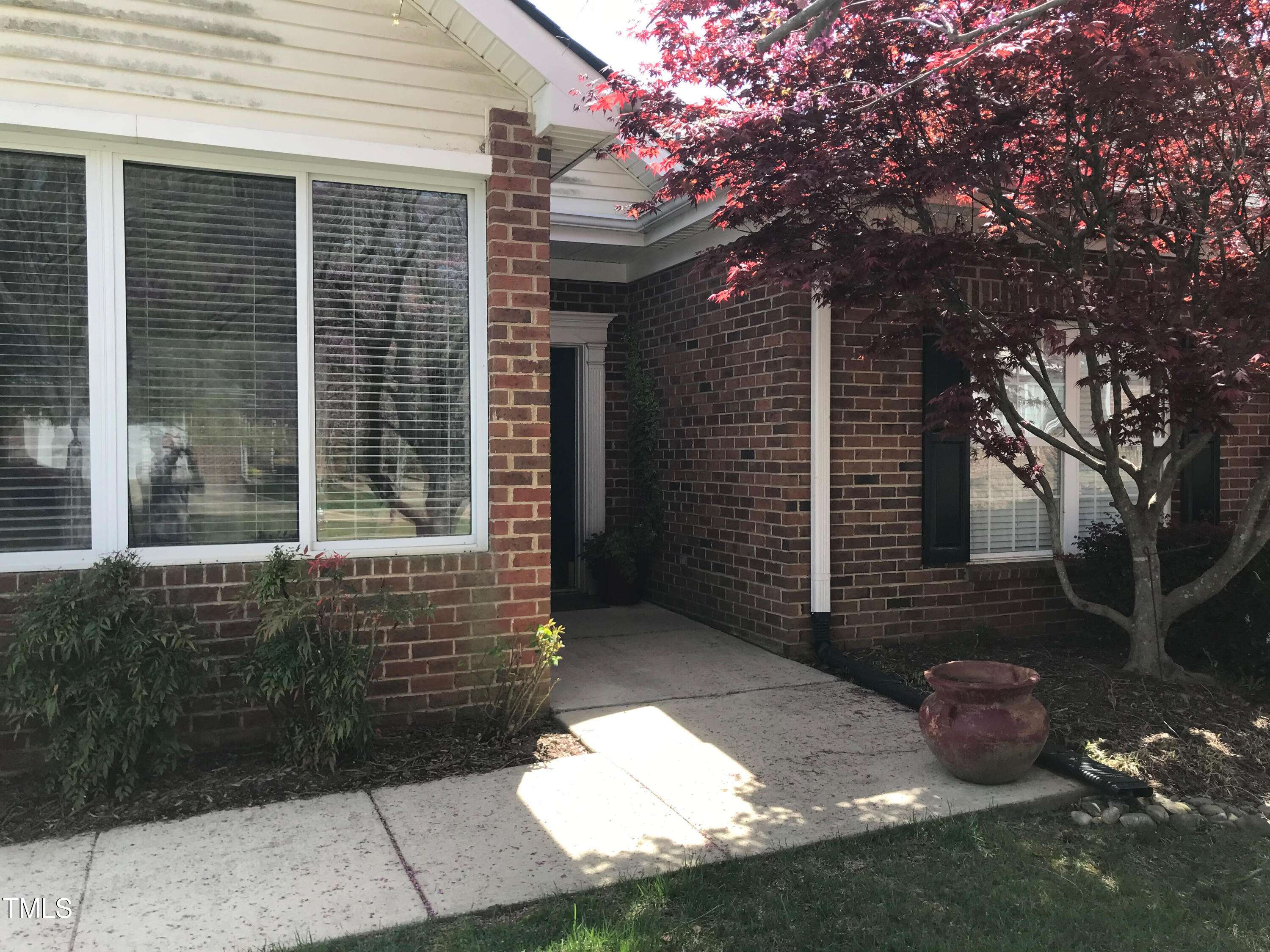 Cary, NC 27511,2002 Clyde Bank Court