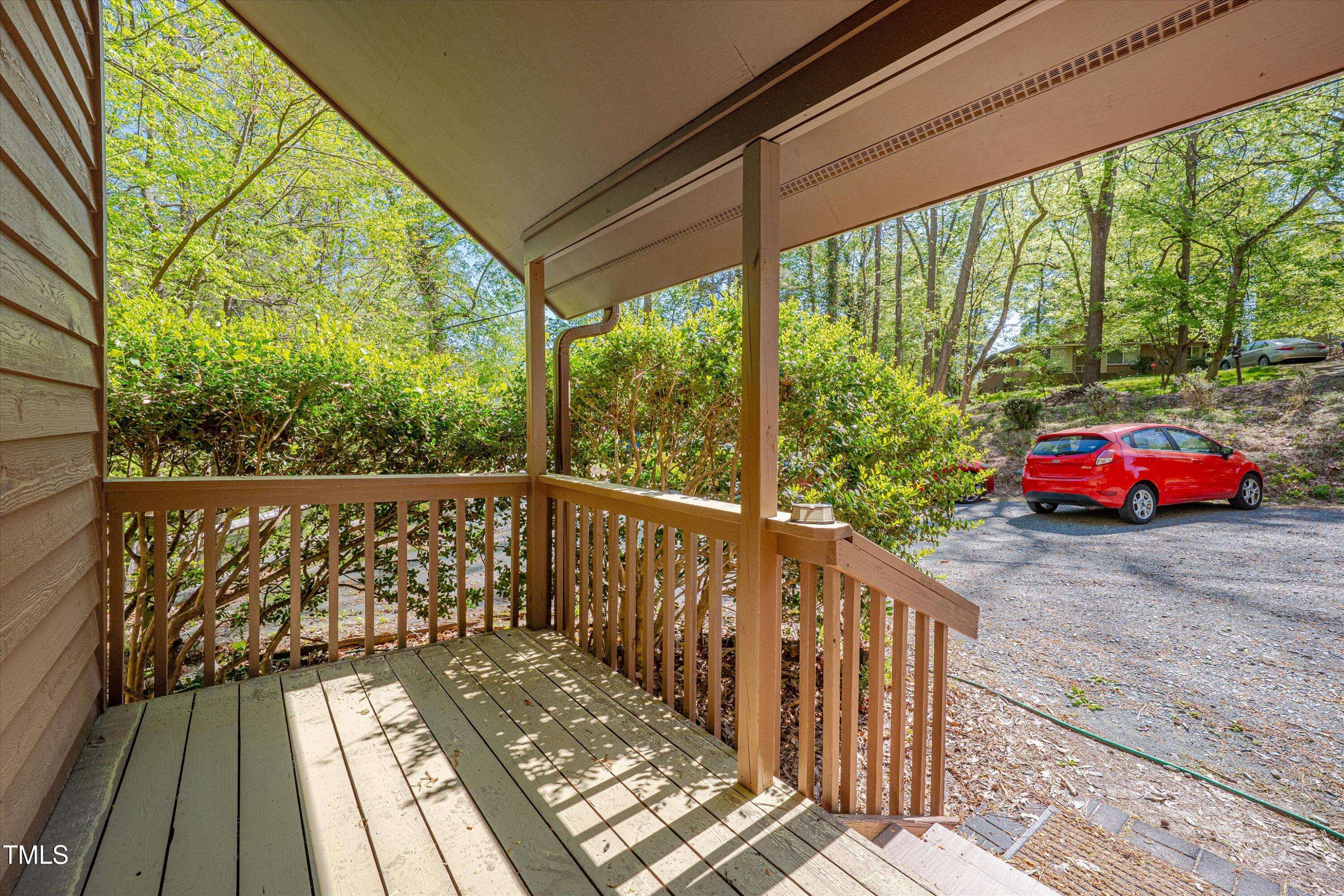 Chapel Hill, NC 27516,216 Greene Street