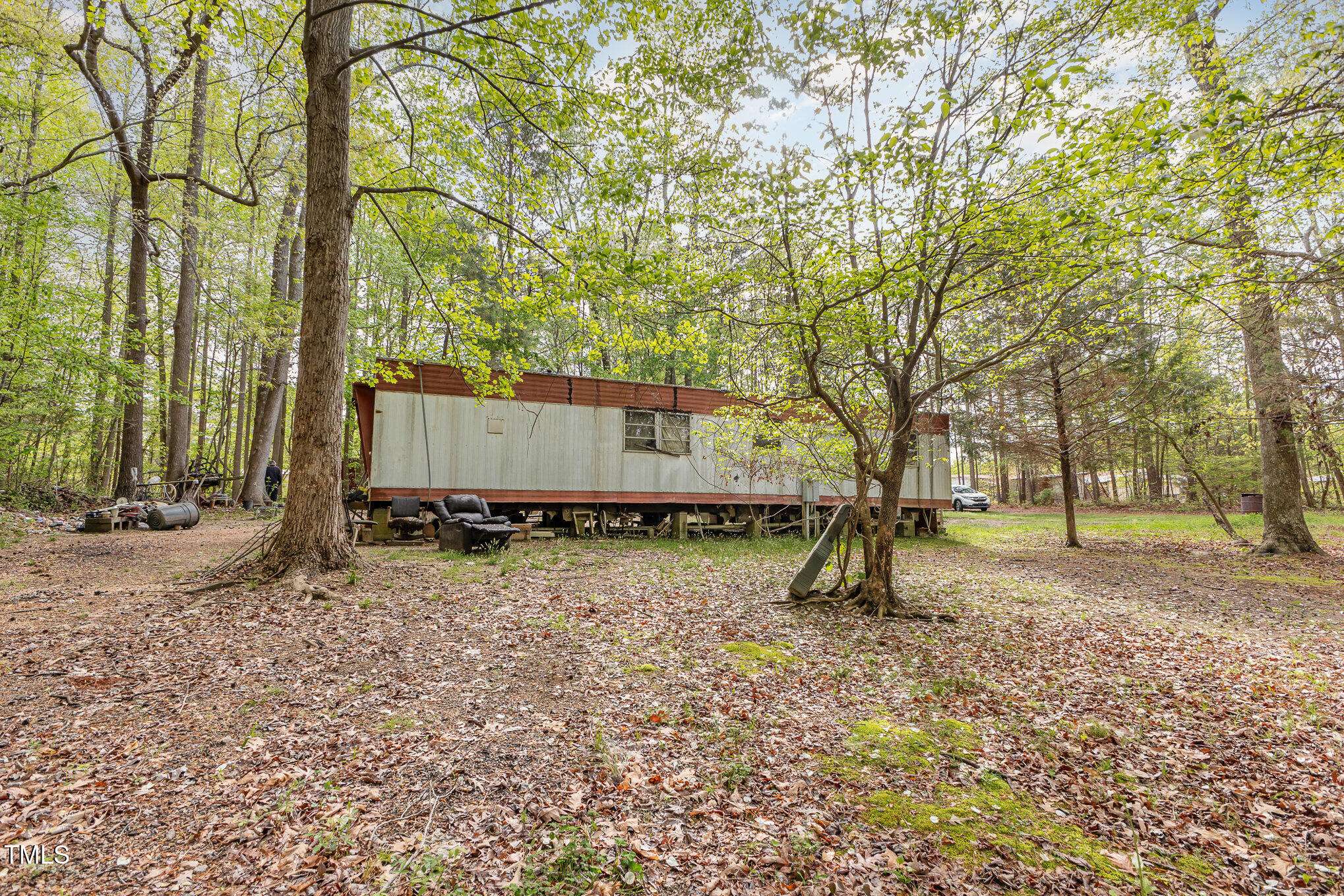 Louisburg, NC 27549,861 Raymond Tharrington Road