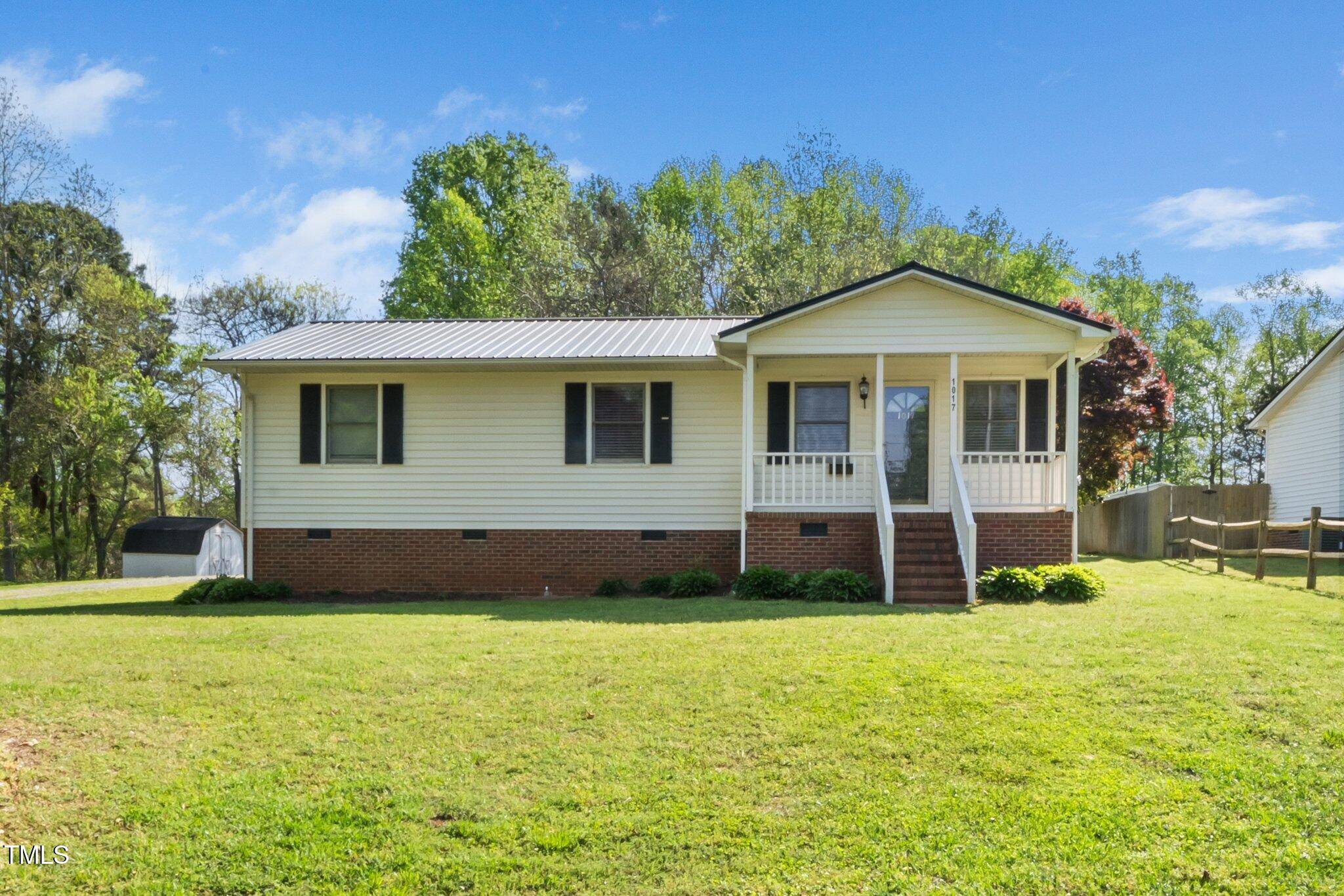 Siler City, NC 27344,1017 S Second Avenue