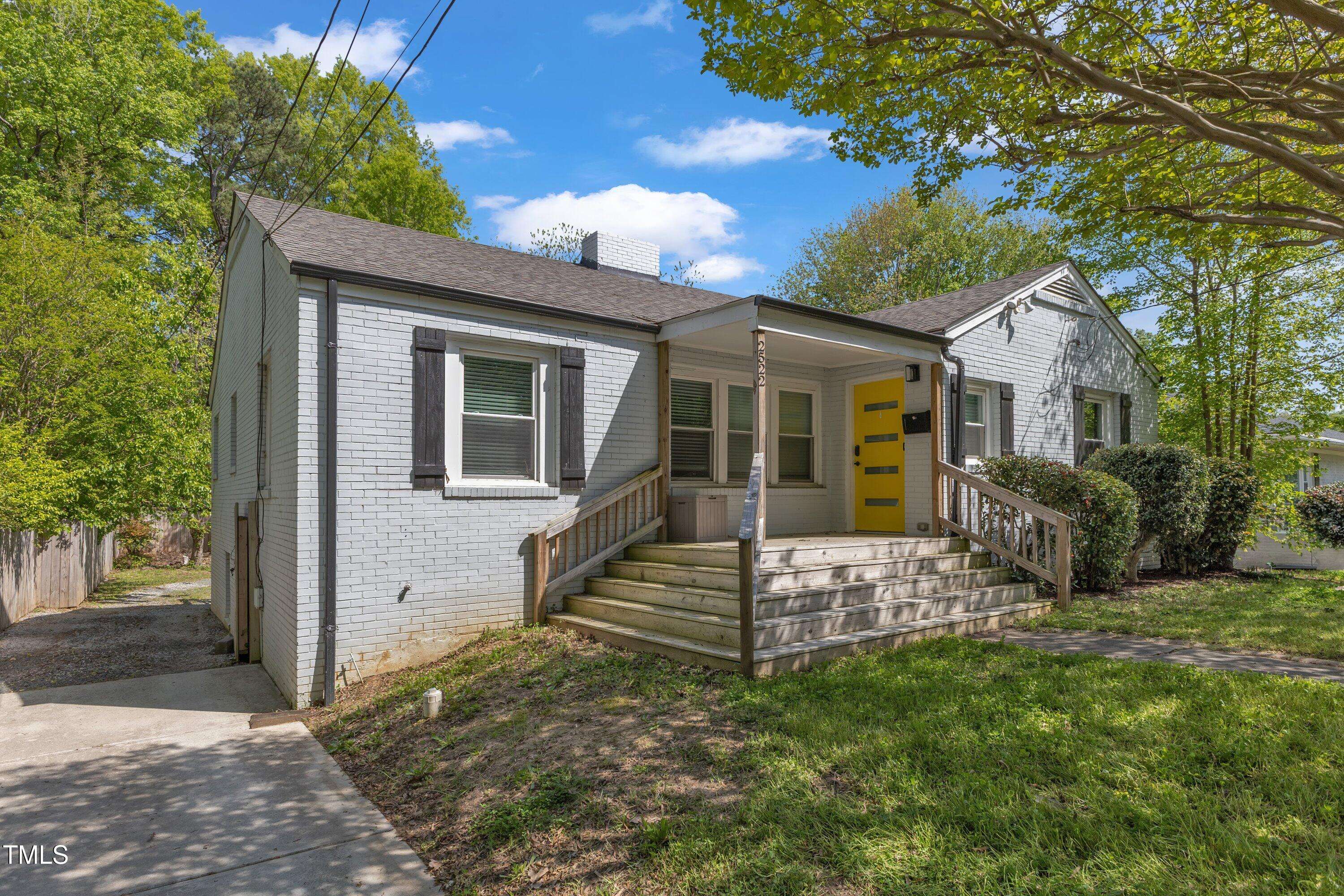 Durham, NC 27704,2522 N Roxboro Street