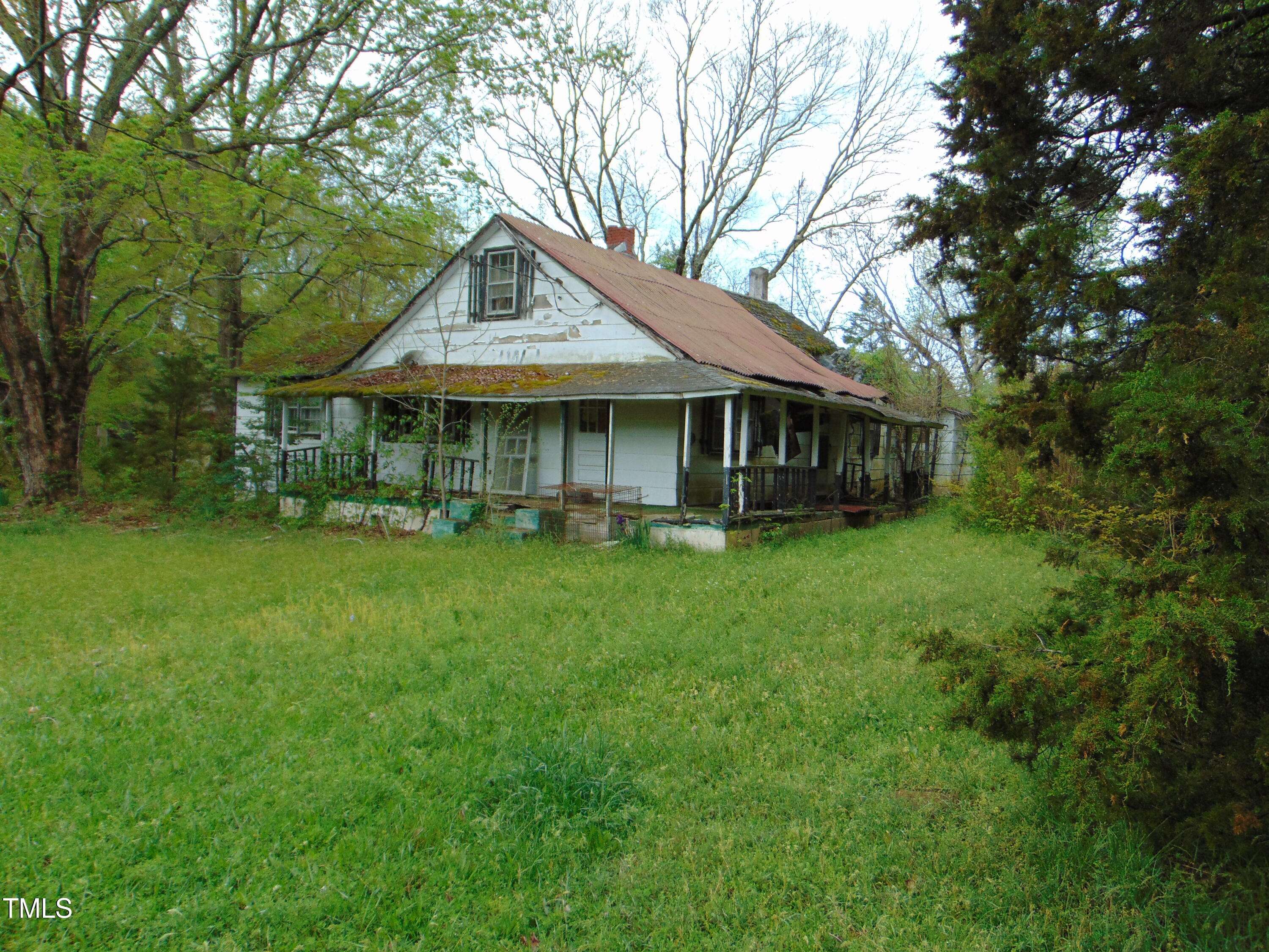 Kittrell, NC 27544,1594 Us Hwy 1