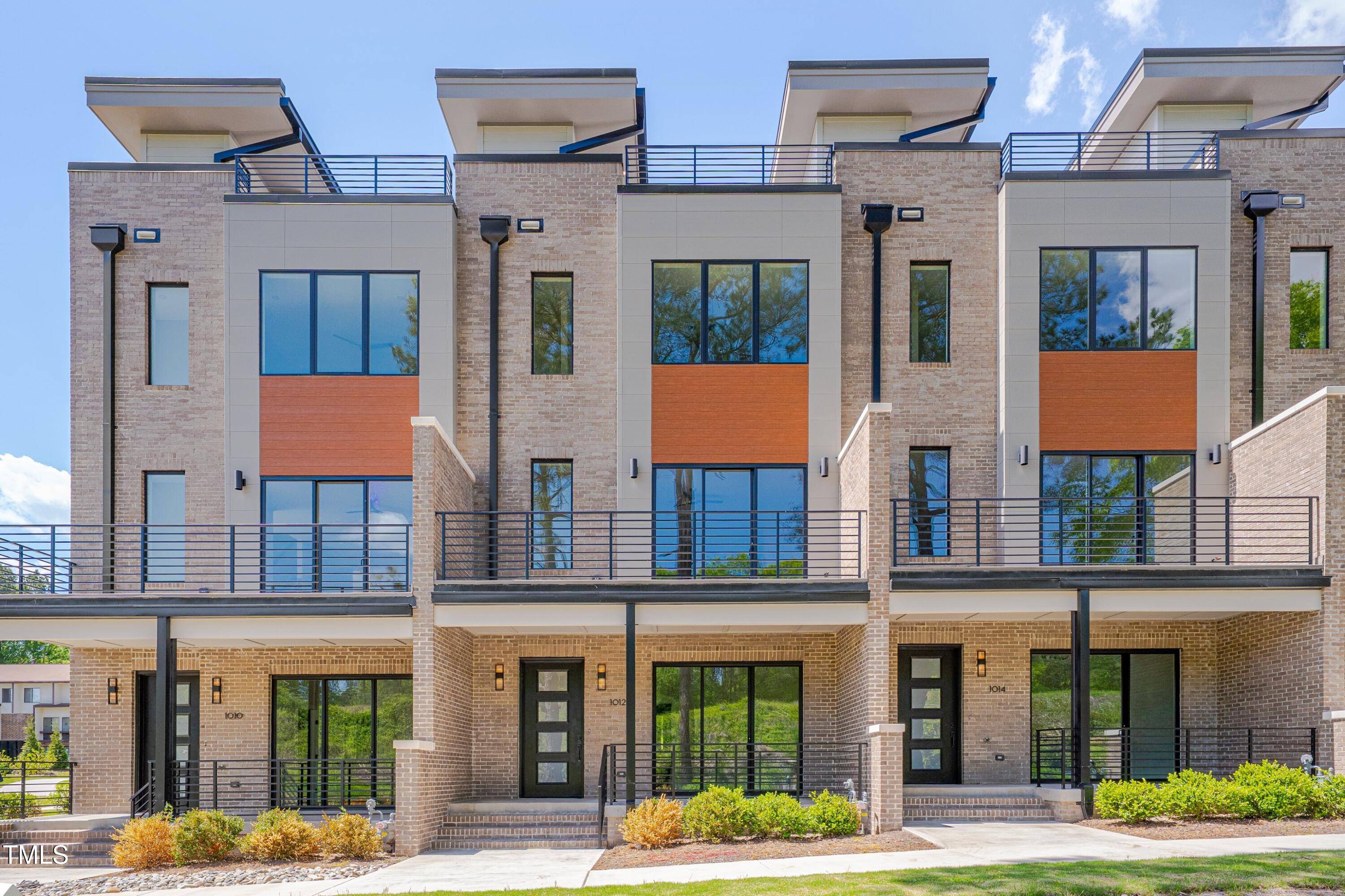Durham, NC 27701,1012 Manor Way