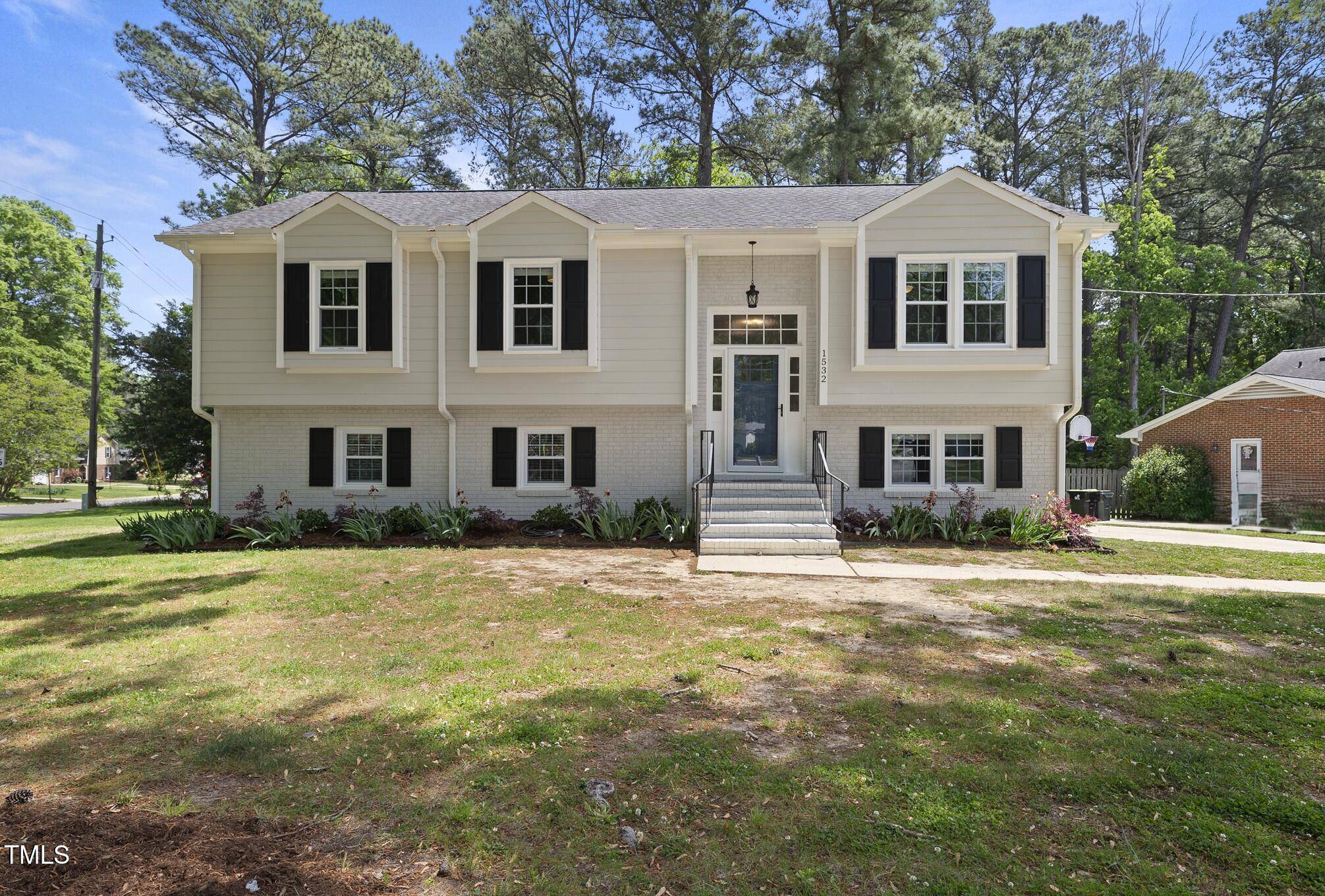 Apex, NC 27502,1532 Cone Avenue