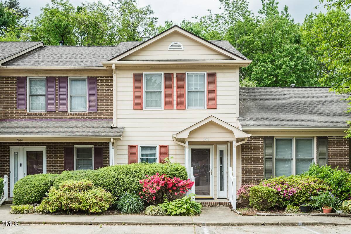 Mebane, NC 27302,942 S Fifth Street