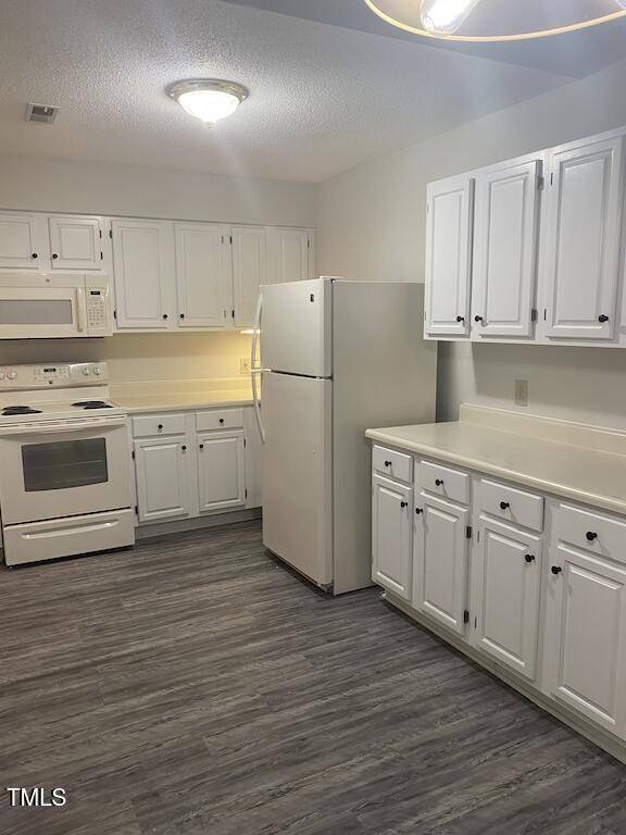 Chapel Hill, NC 27514,101 Woodbridge Lane