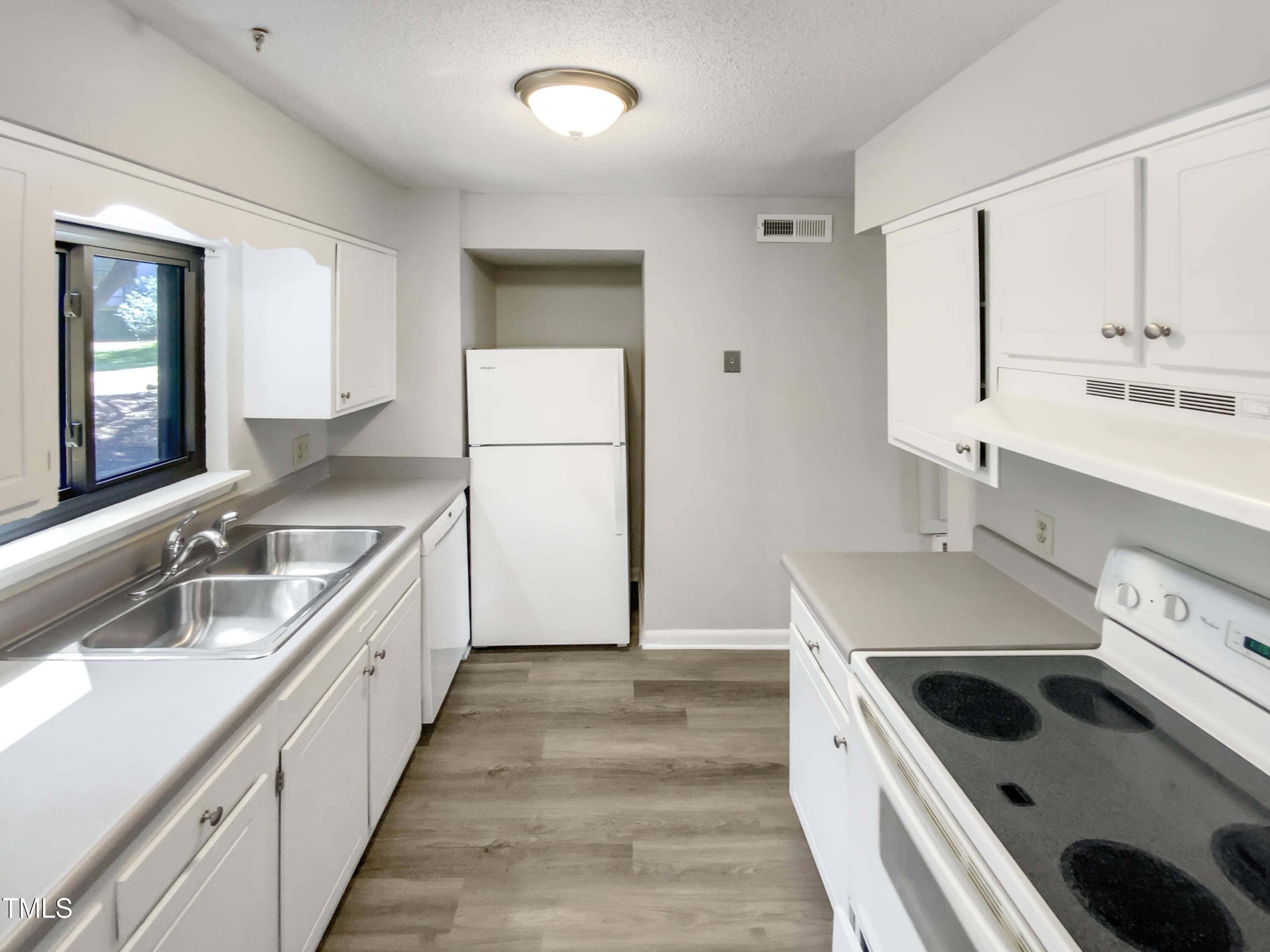 Raleigh, NC 27609,5078 Flint Ridge Place