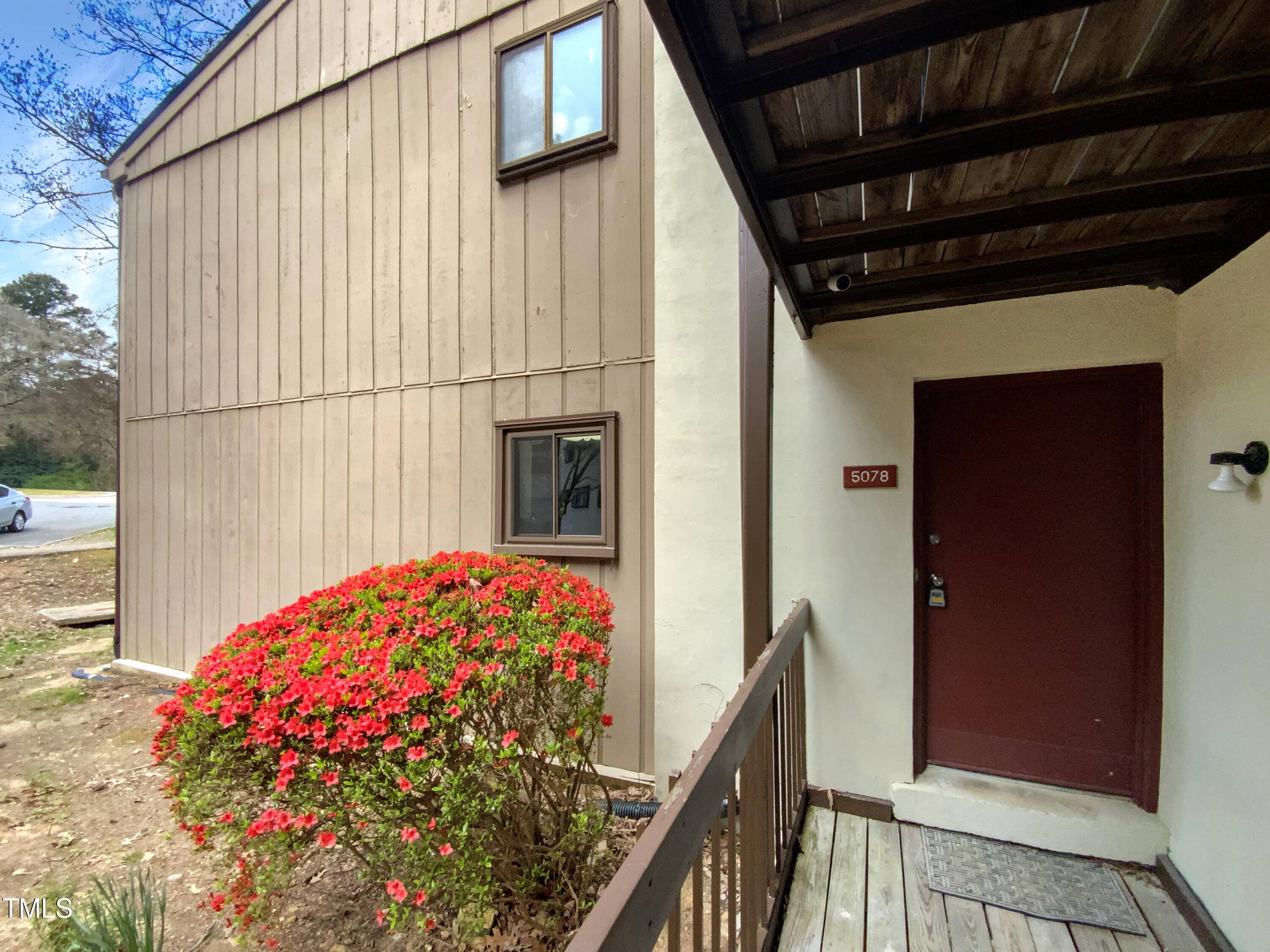 Raleigh, NC 27609,5078 Flint Ridge Place