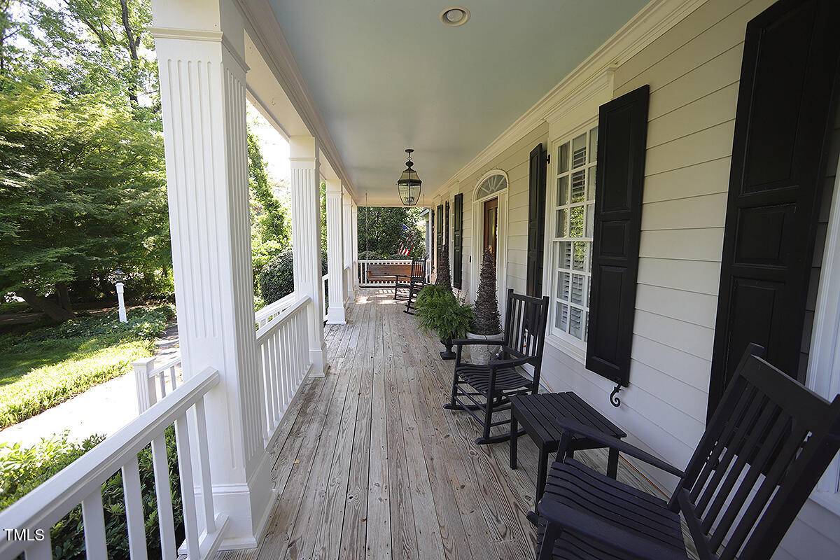 Raleigh, NC 27609,423 Oakland Drive