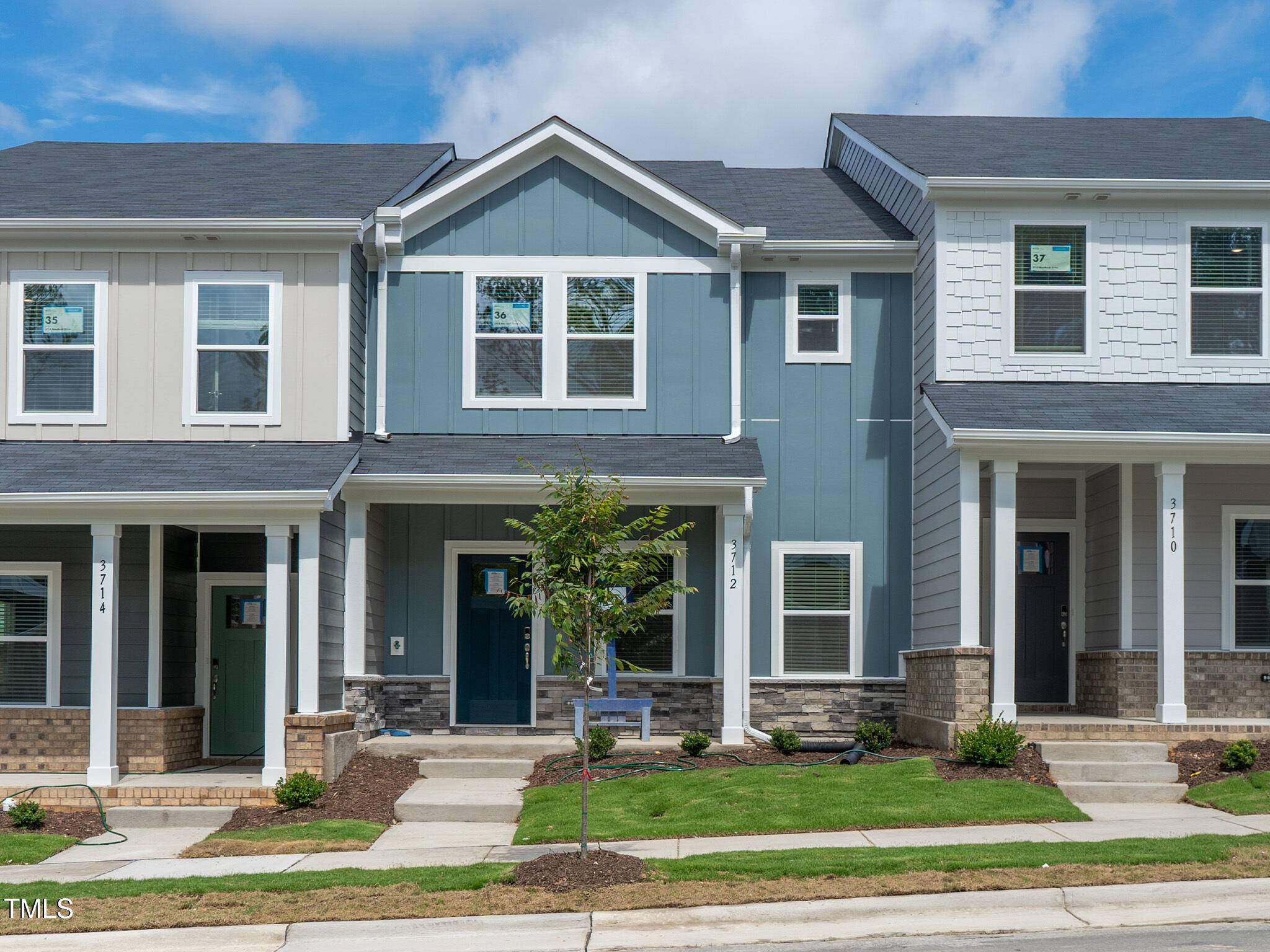 Zebulon, NC 27597,3712 Rosebush Drive