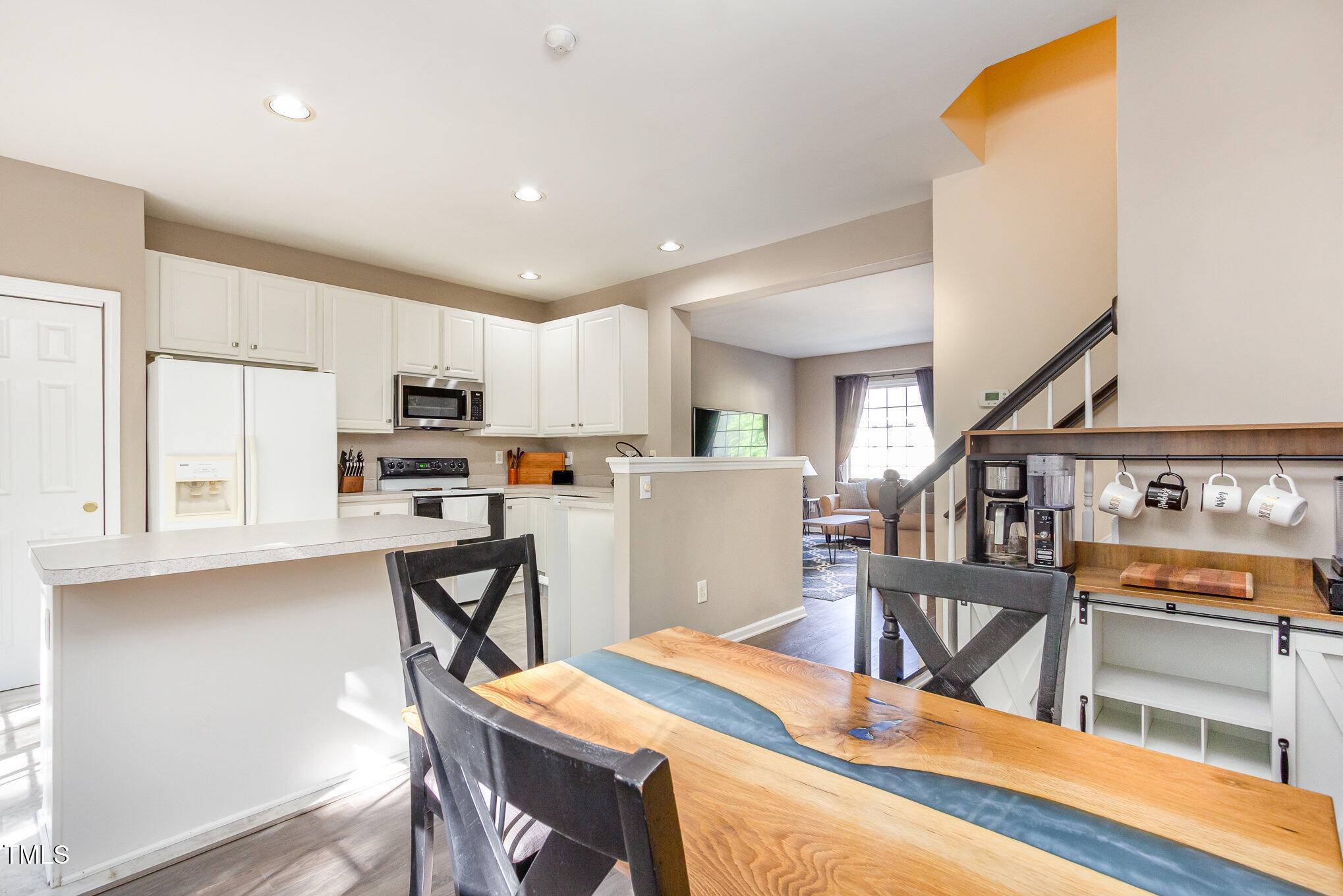 Raleigh, NC 27612,5504 Crabtree Park Court