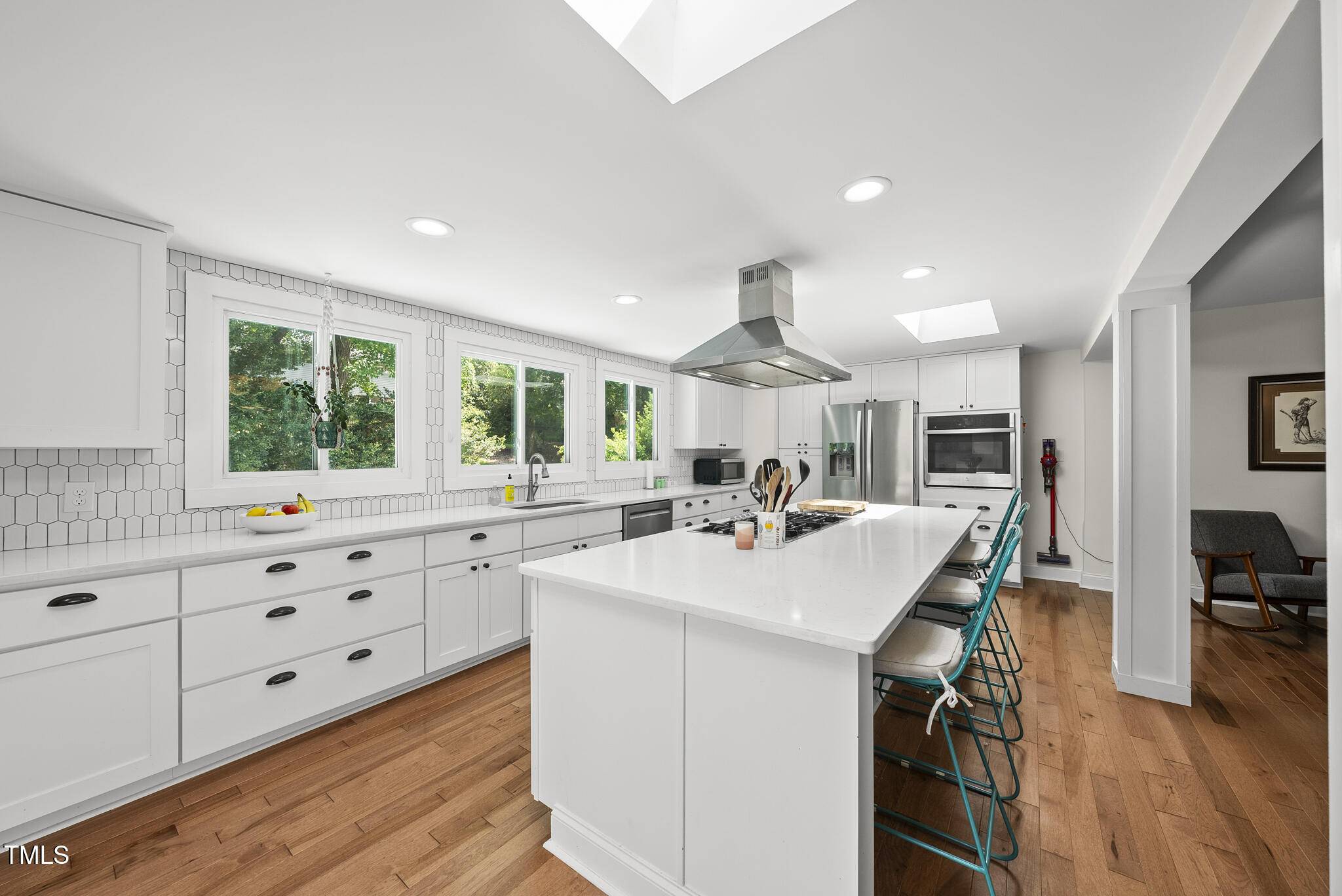 Raleigh, NC 27612,3704 Swann Street