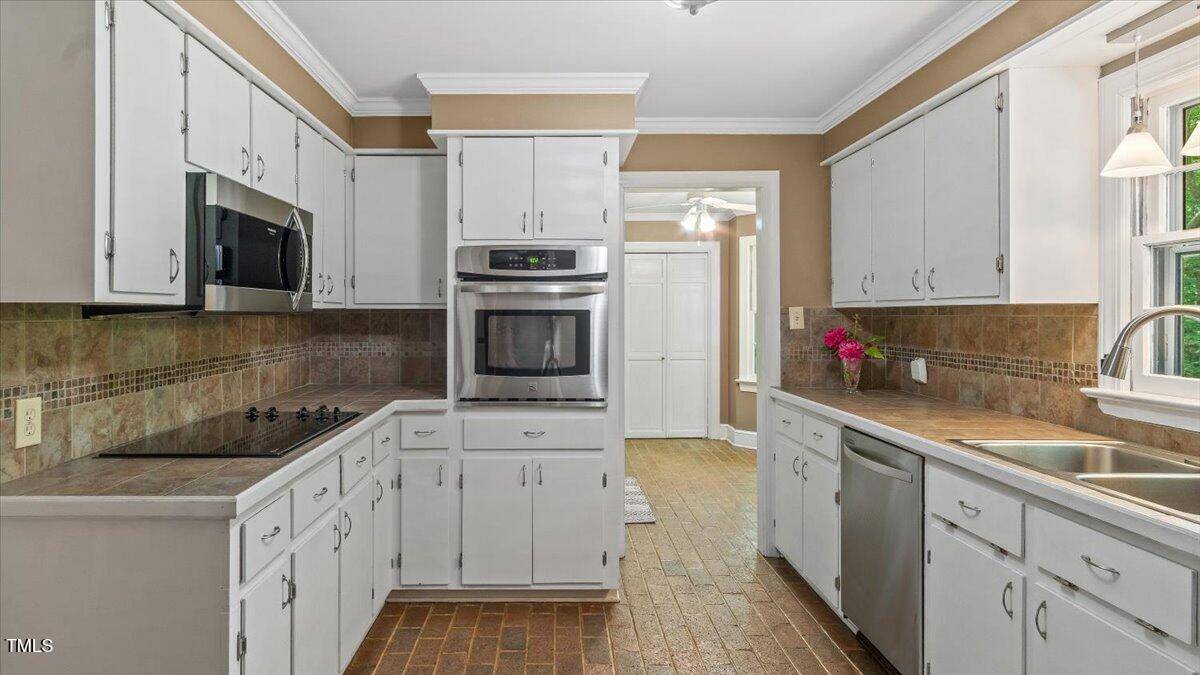 Henderson, NC 27537,450 S Stratford Drive