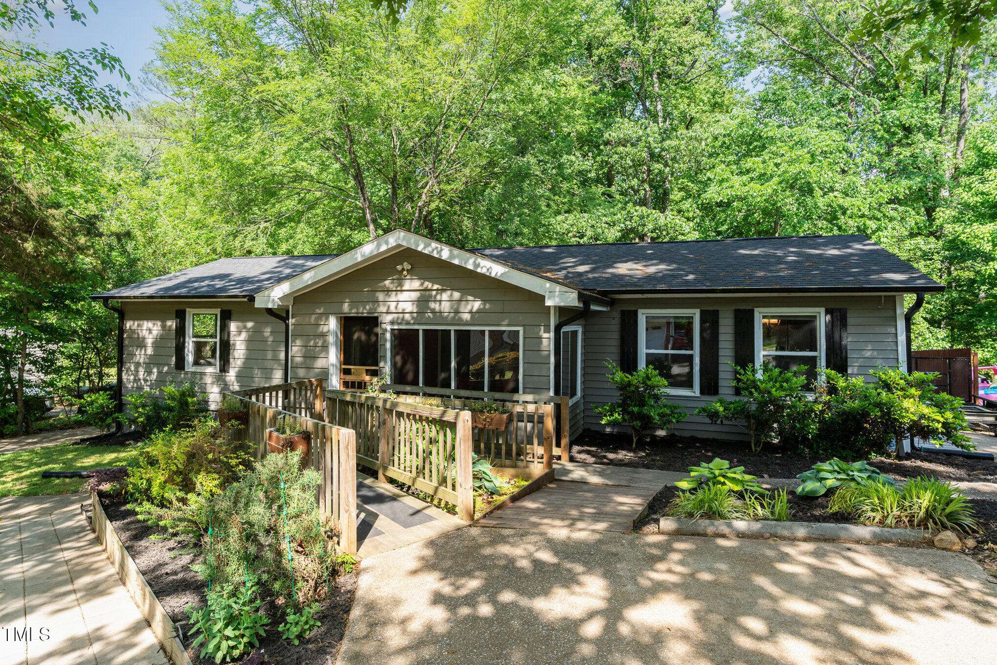 Raleigh, NC 27610,2029 Atkins Drive