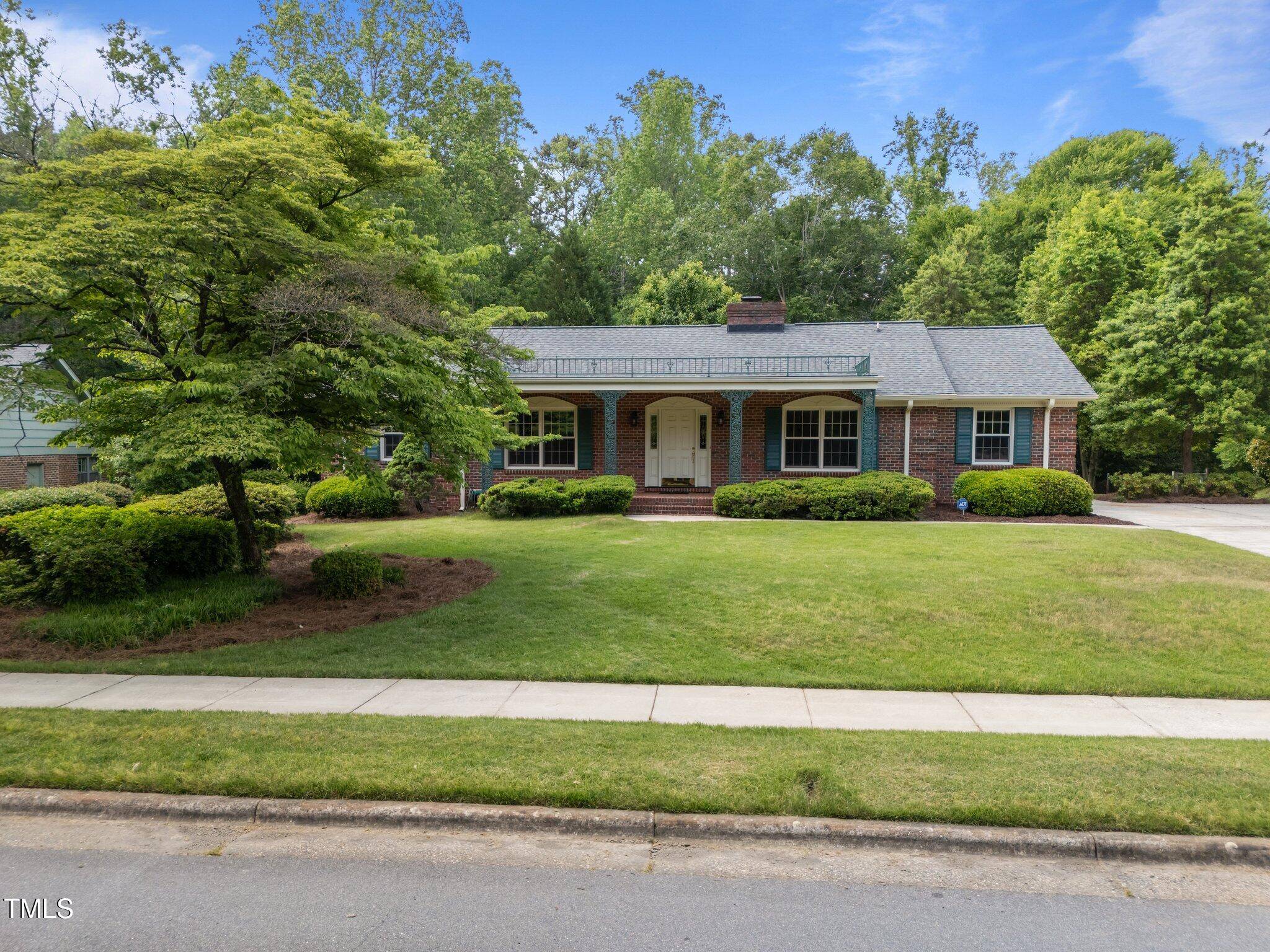 Raleigh, NC 27612,5529 Shadowbrook Drive