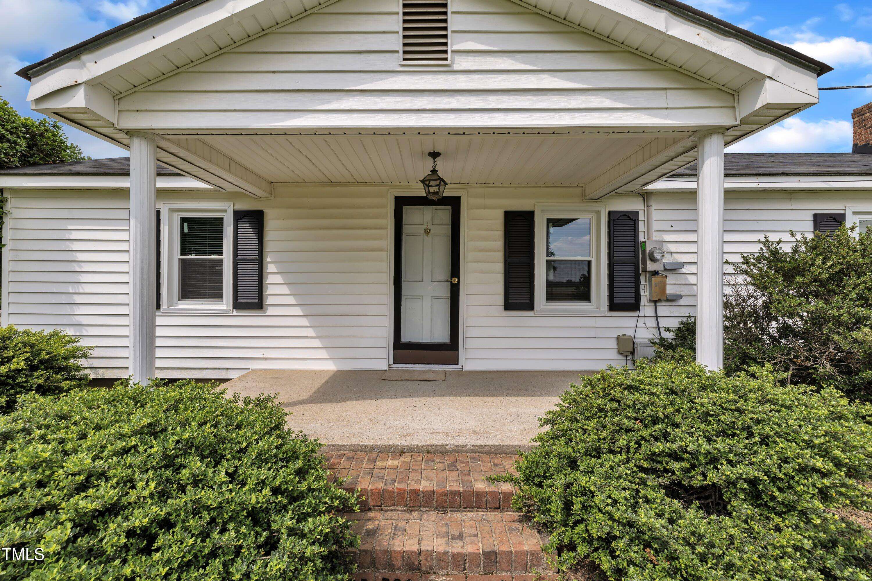 Dunn, NC 28334,1169 Clayhole Road