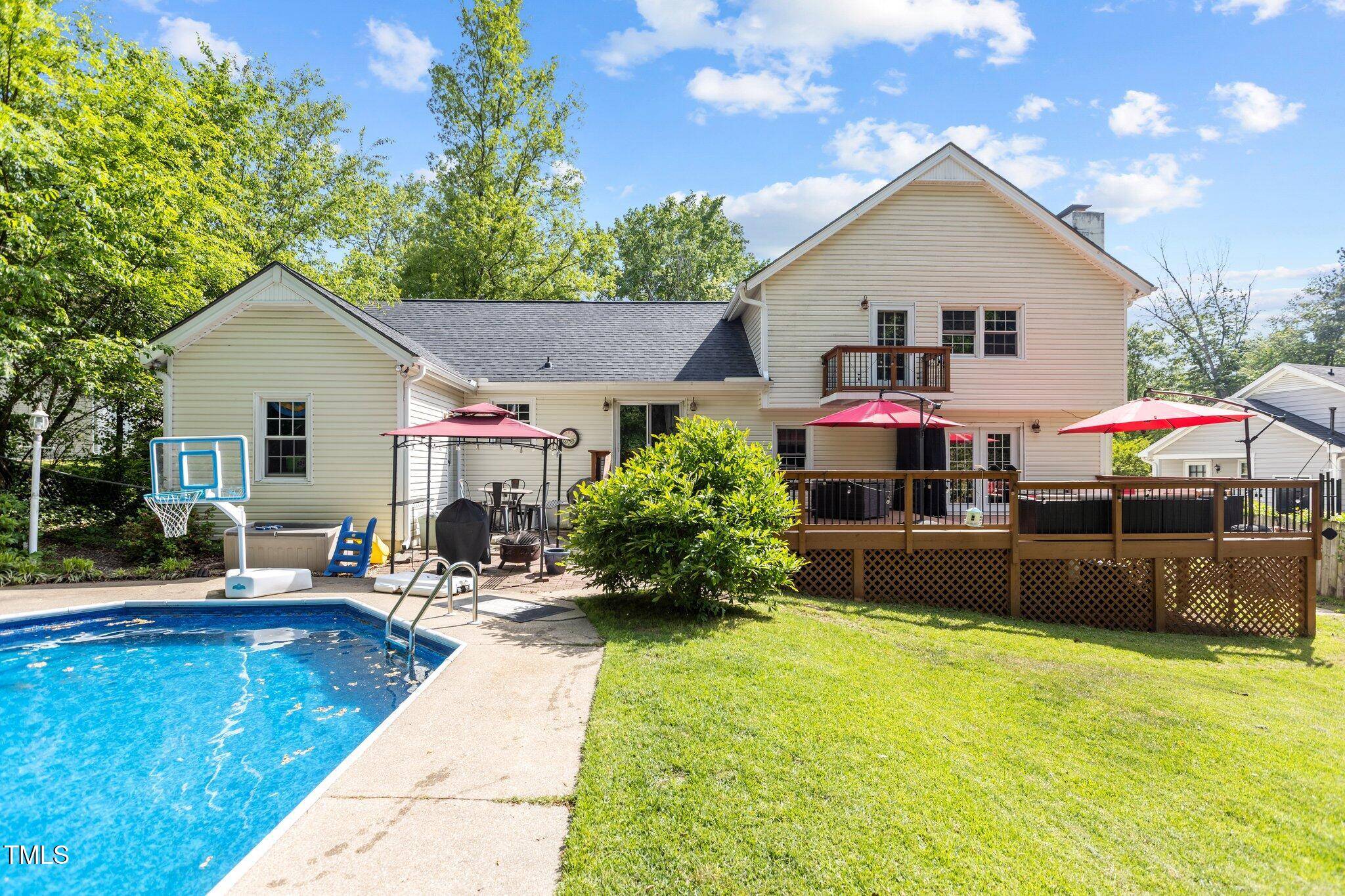 Raleigh, NC 27609,2113 Port Royal Road