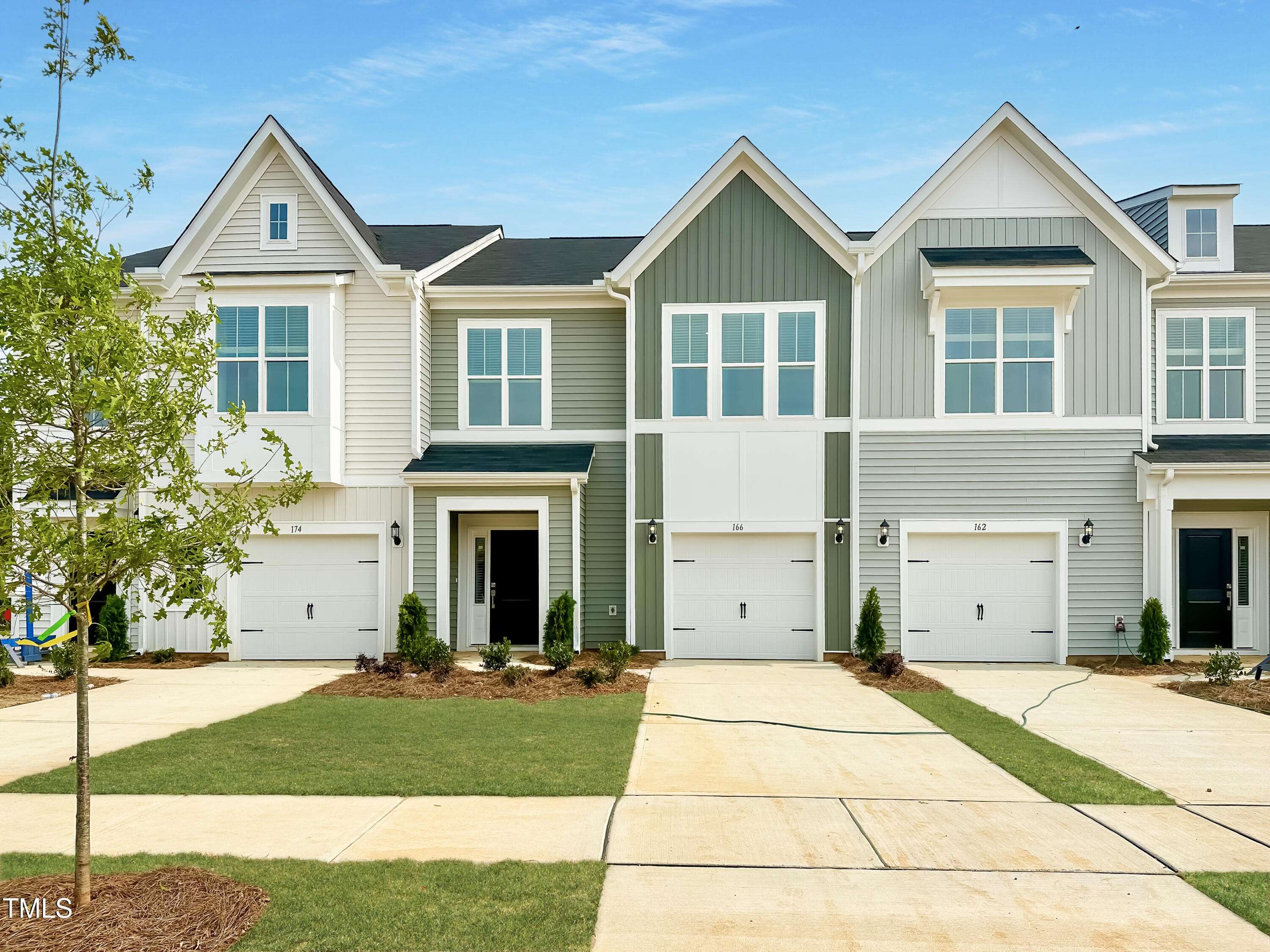 Clayton, NC 27520,166 Ripple Way #323