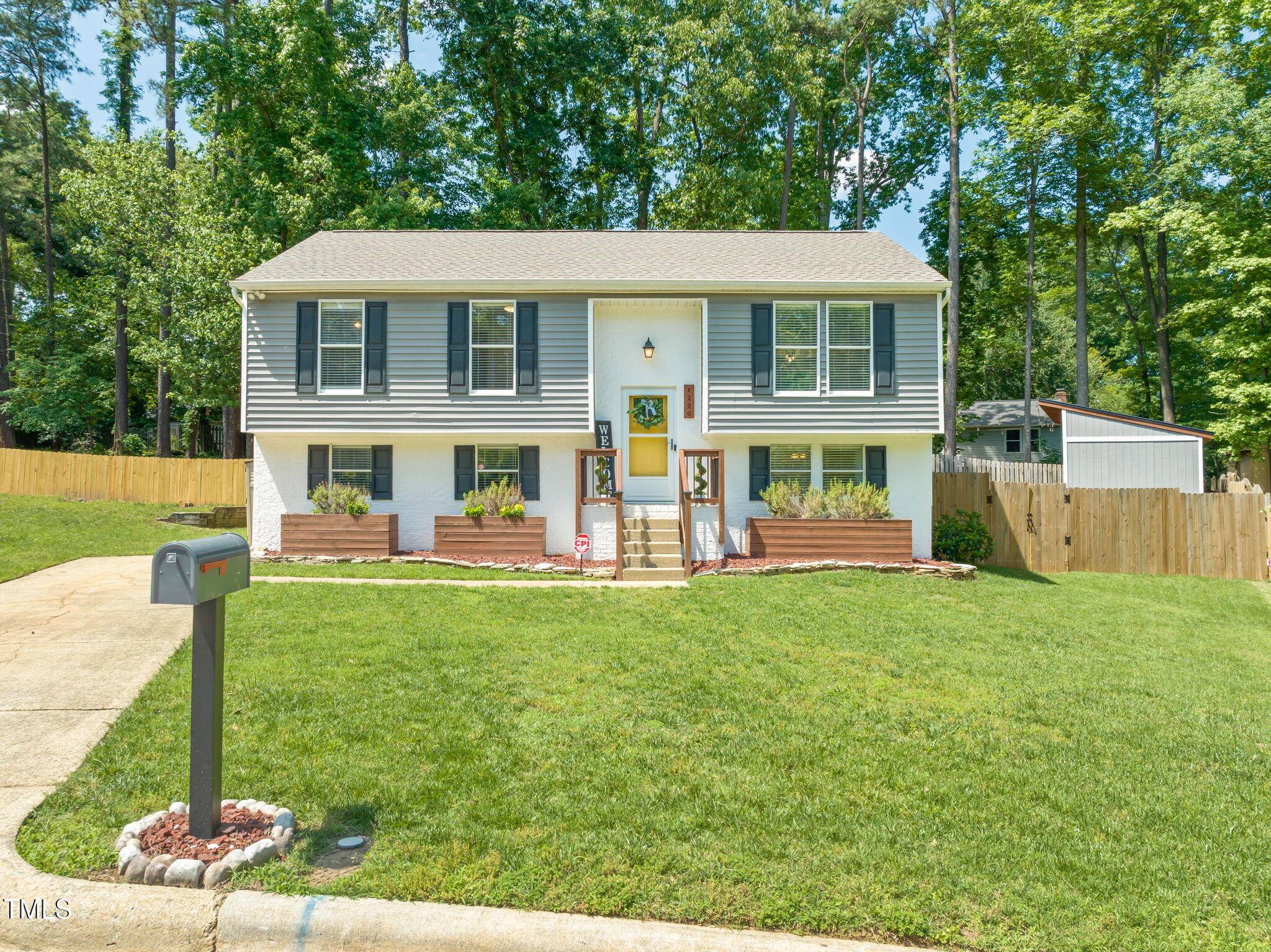 Raleigh, NC 27612,1220 Sherbrooke Court