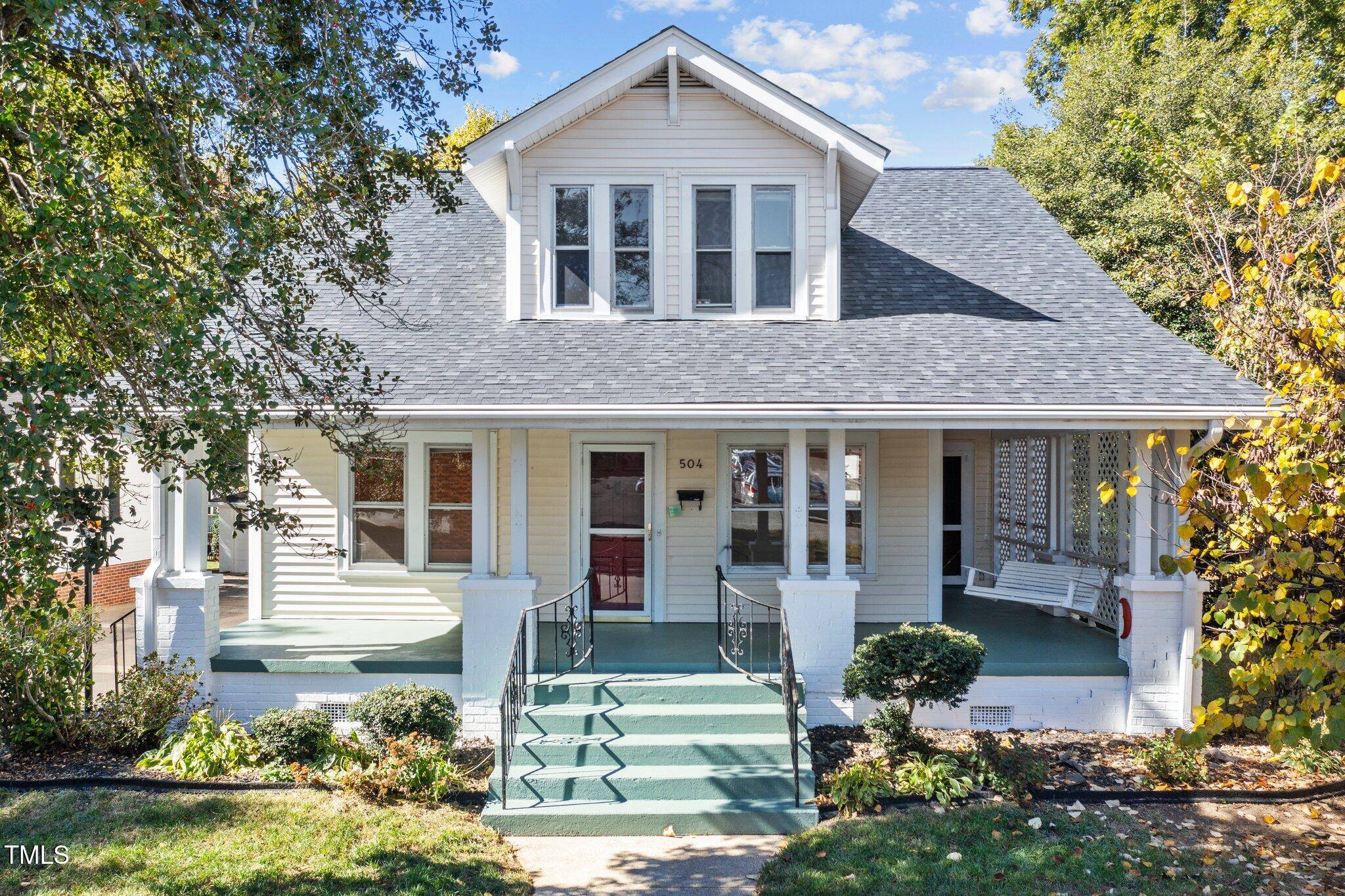 Burlington, NC 27215,504 Hillcrest Avenue