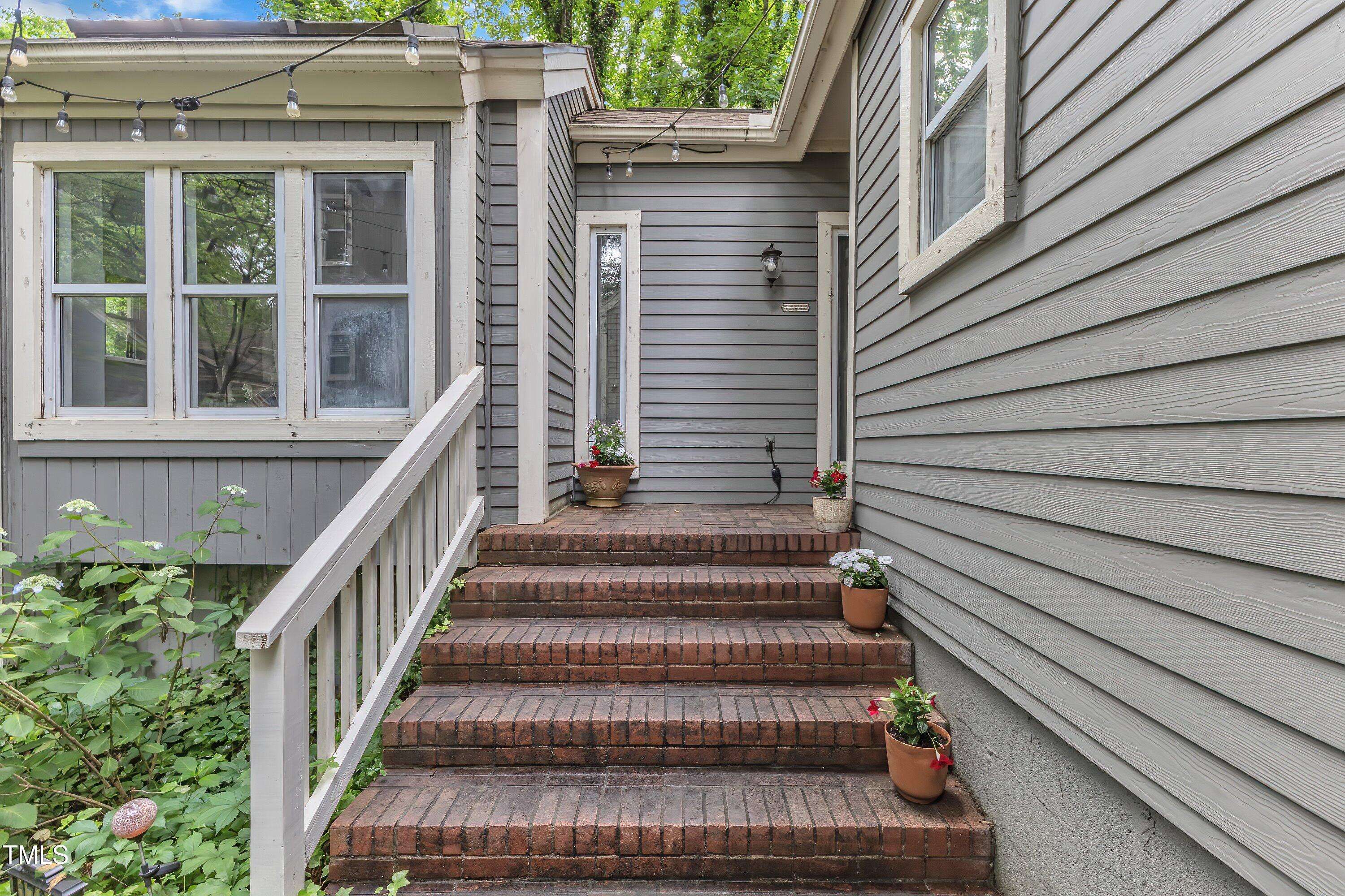 Raleigh, NC 27609,1702 Falls Church Road