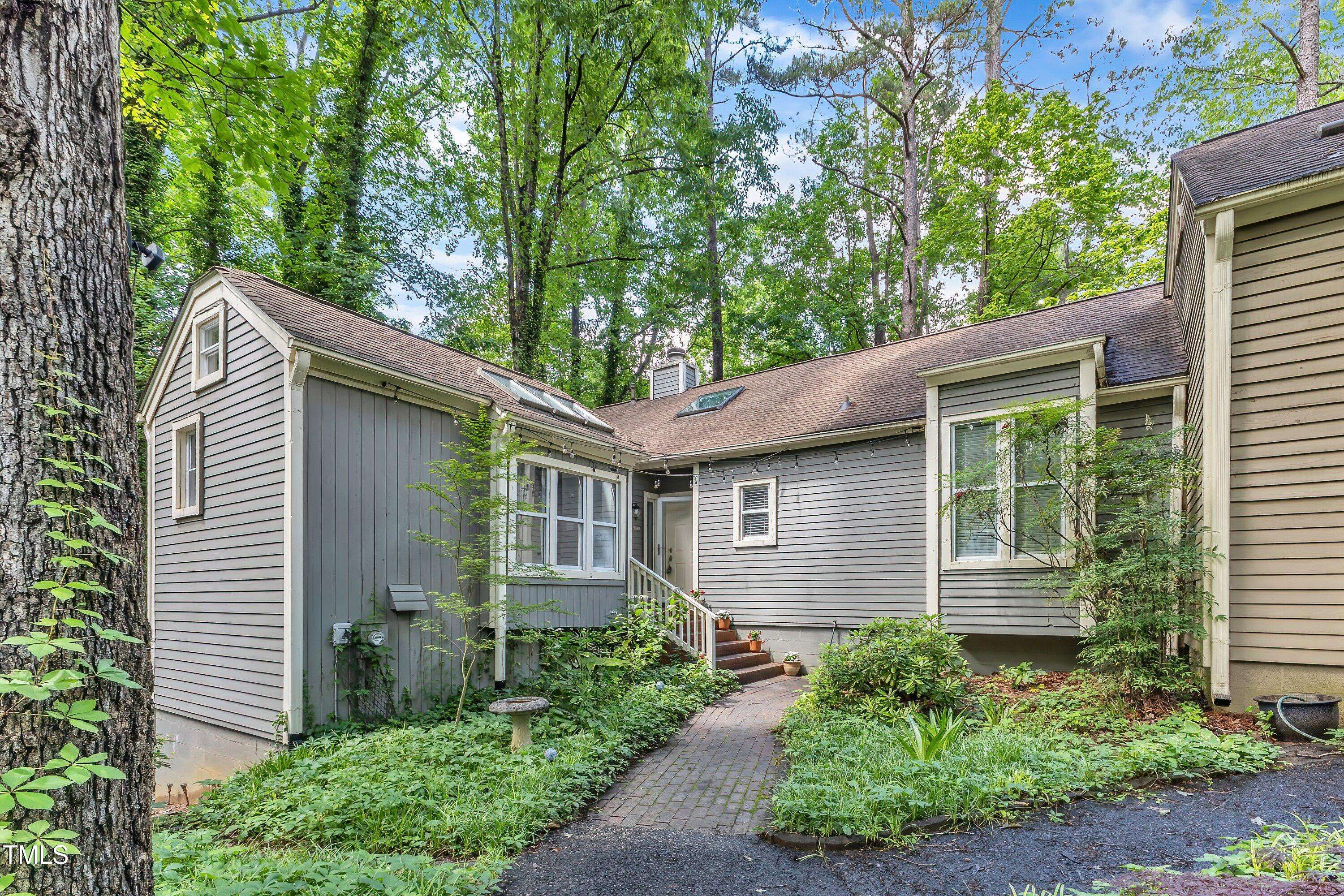 Raleigh, NC 27609,1702 Falls Church Road