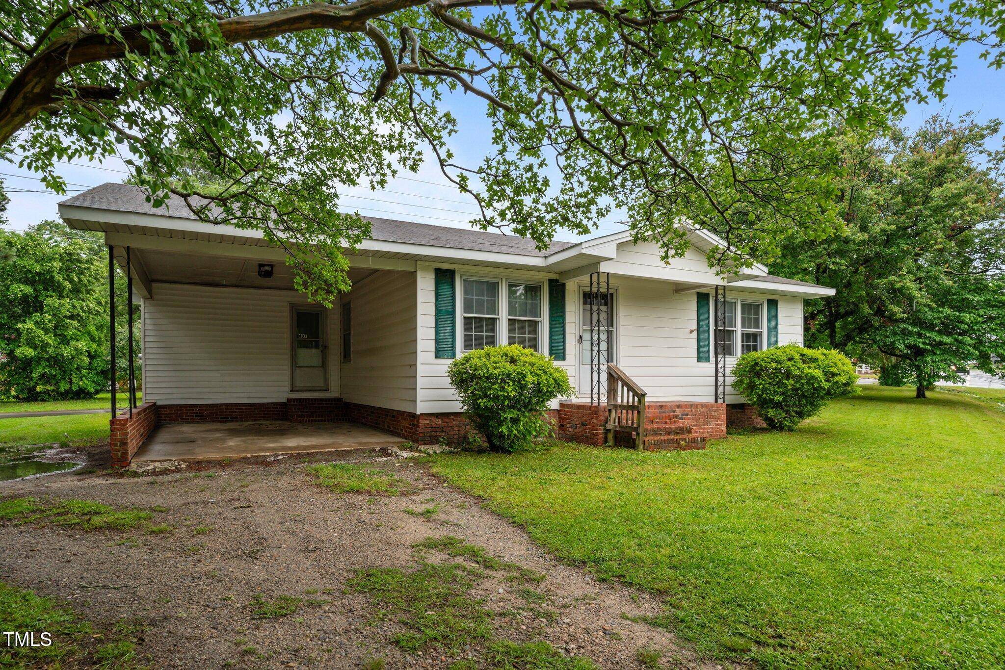 Angier, NC 27501,407 W Depot Street