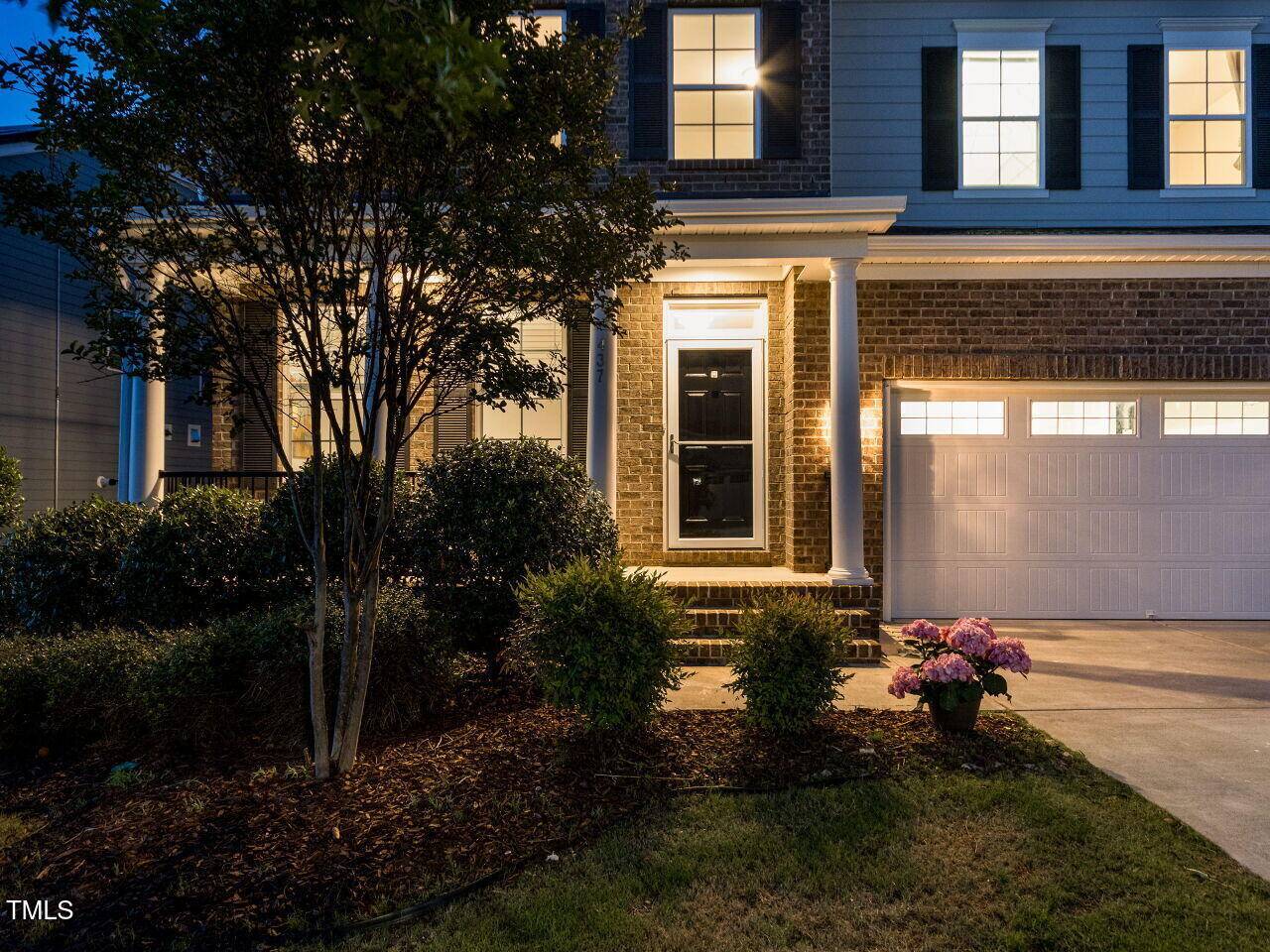 Cary, NC 27519,437 Henmore Brook Dr Drive