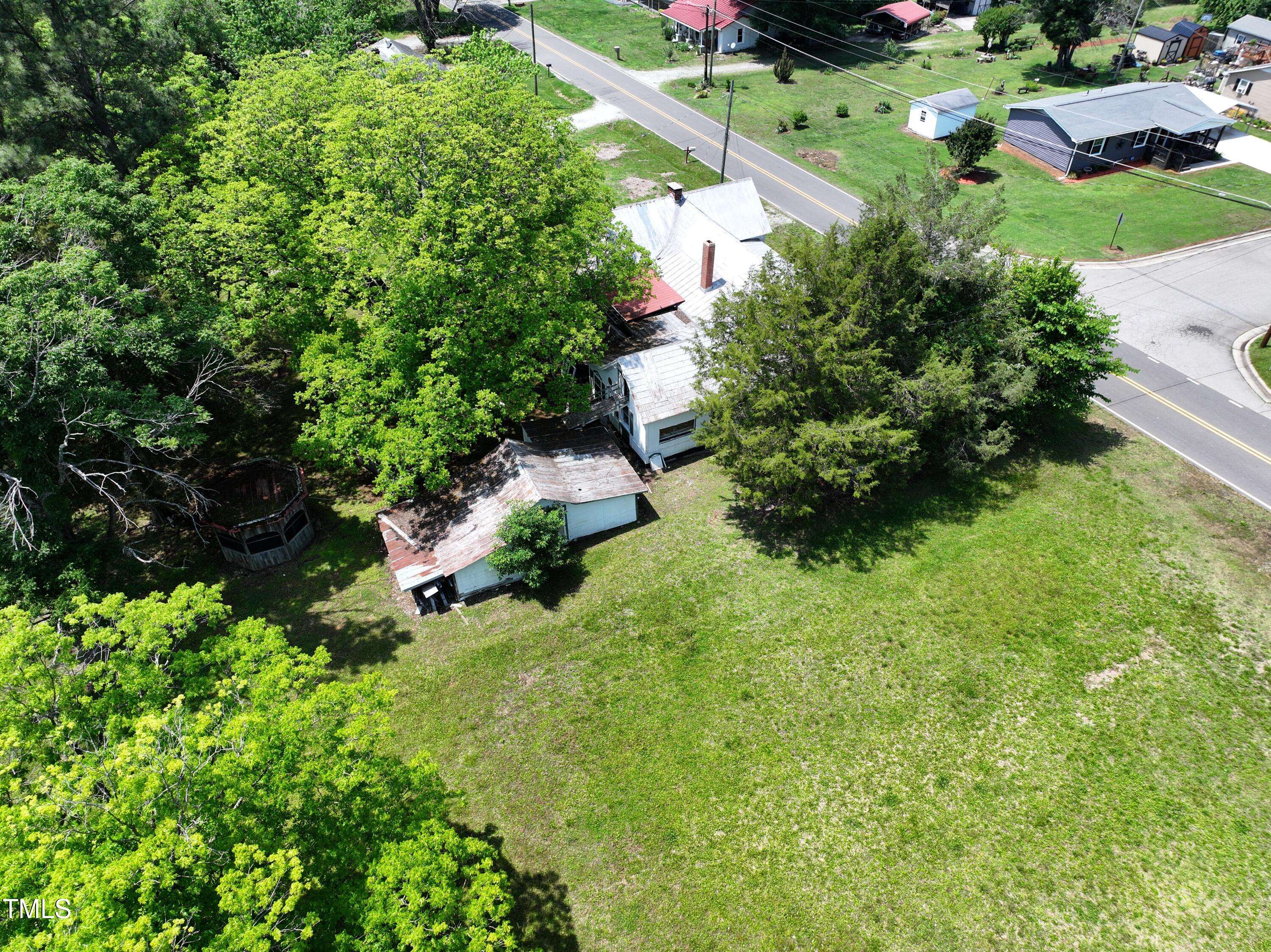 Roxboro, NC 27573,522 Providence Road