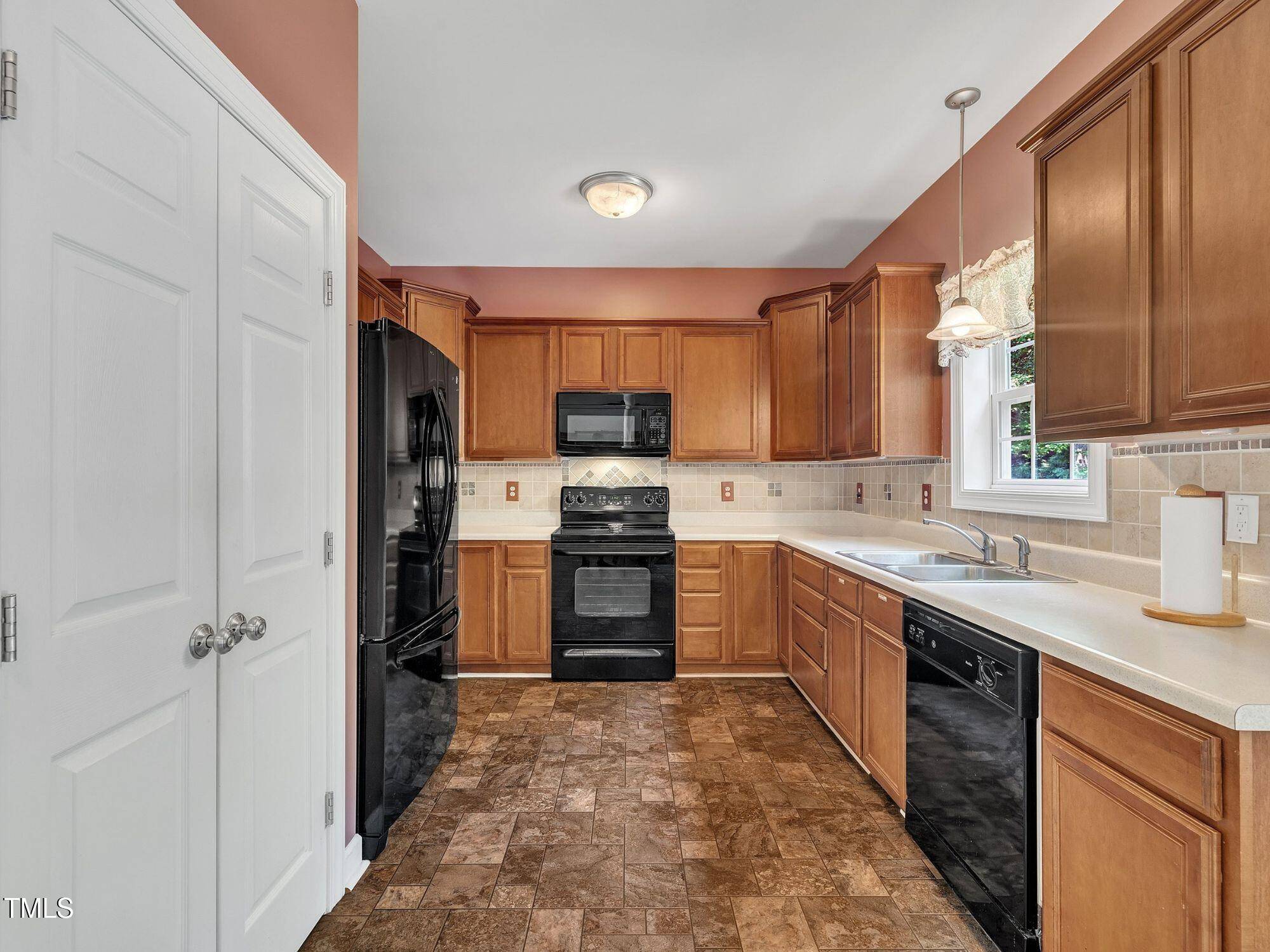 Garner, NC 27529,1325 Red Brick Road