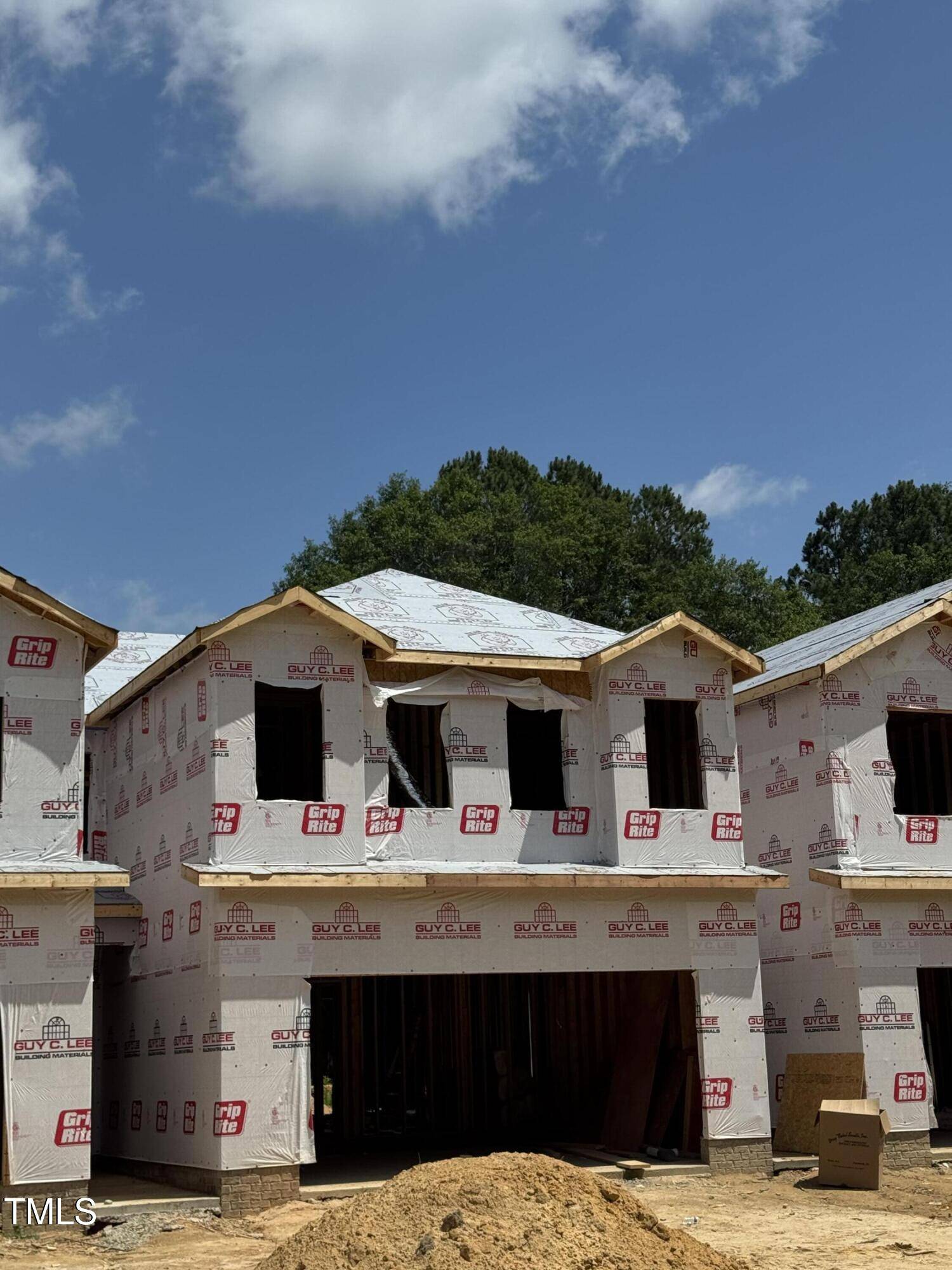 Four Oaks, NC 27524,180 W Allen Street