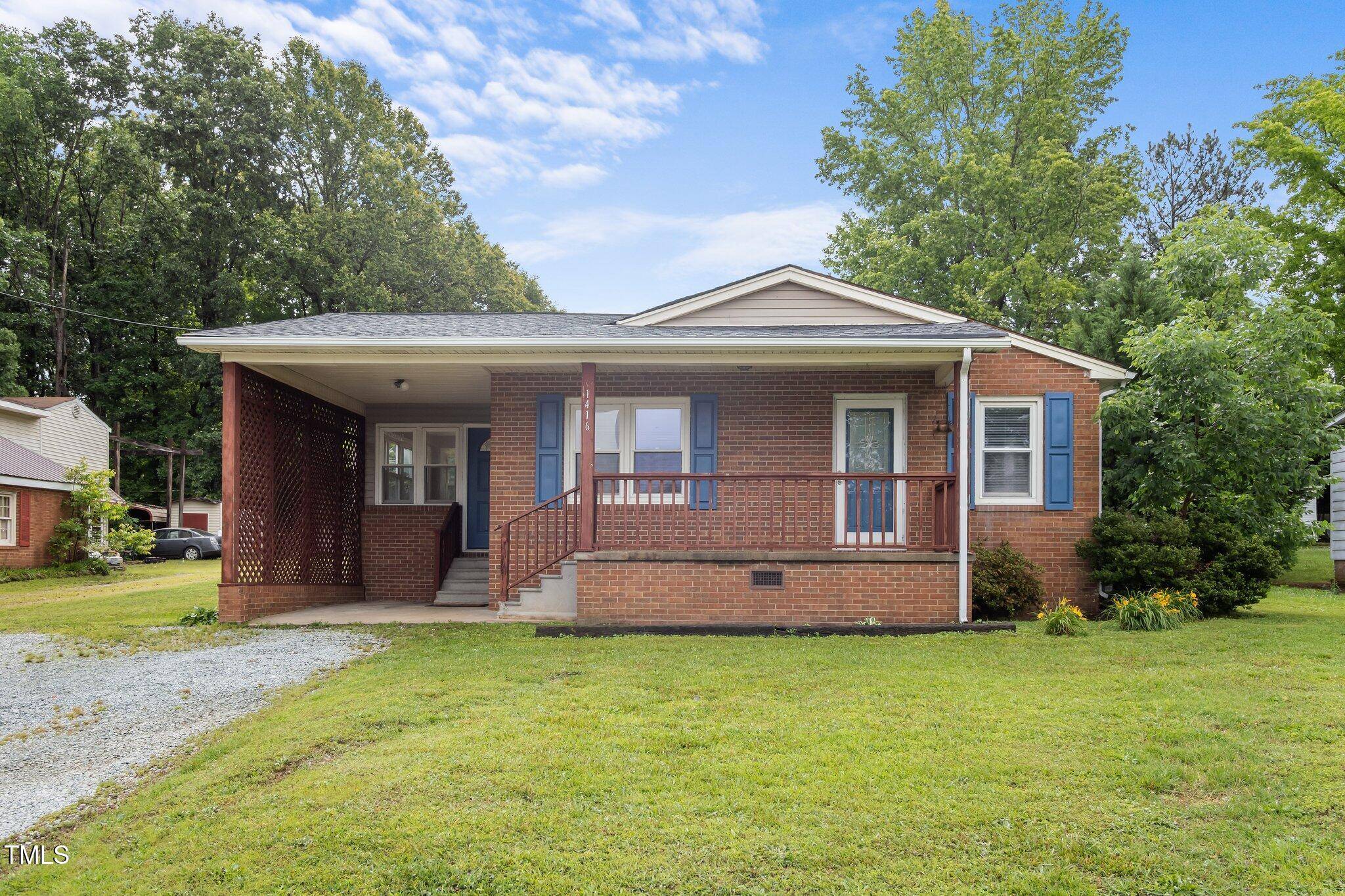 Roxboro, NC 27573,1416 Chestnut Street