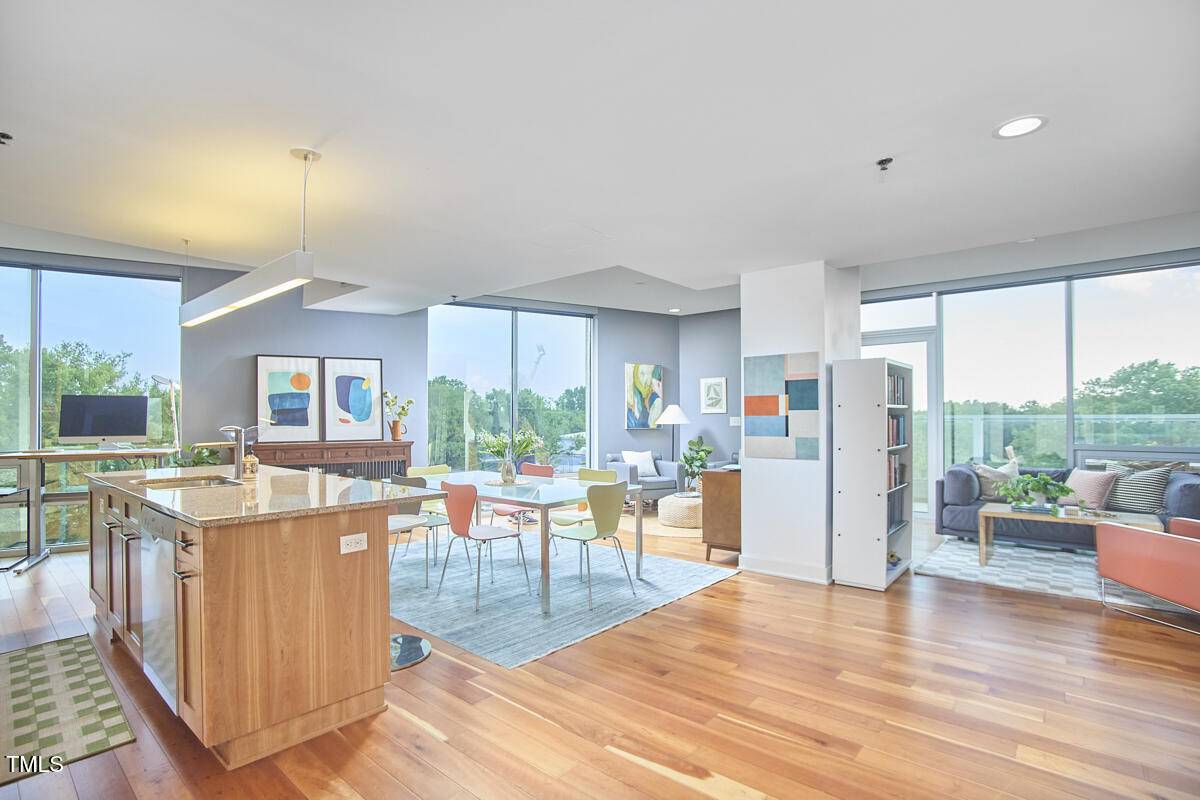 Chapel Hill, NC 27516,601 W Rosemary Street #Unit 416